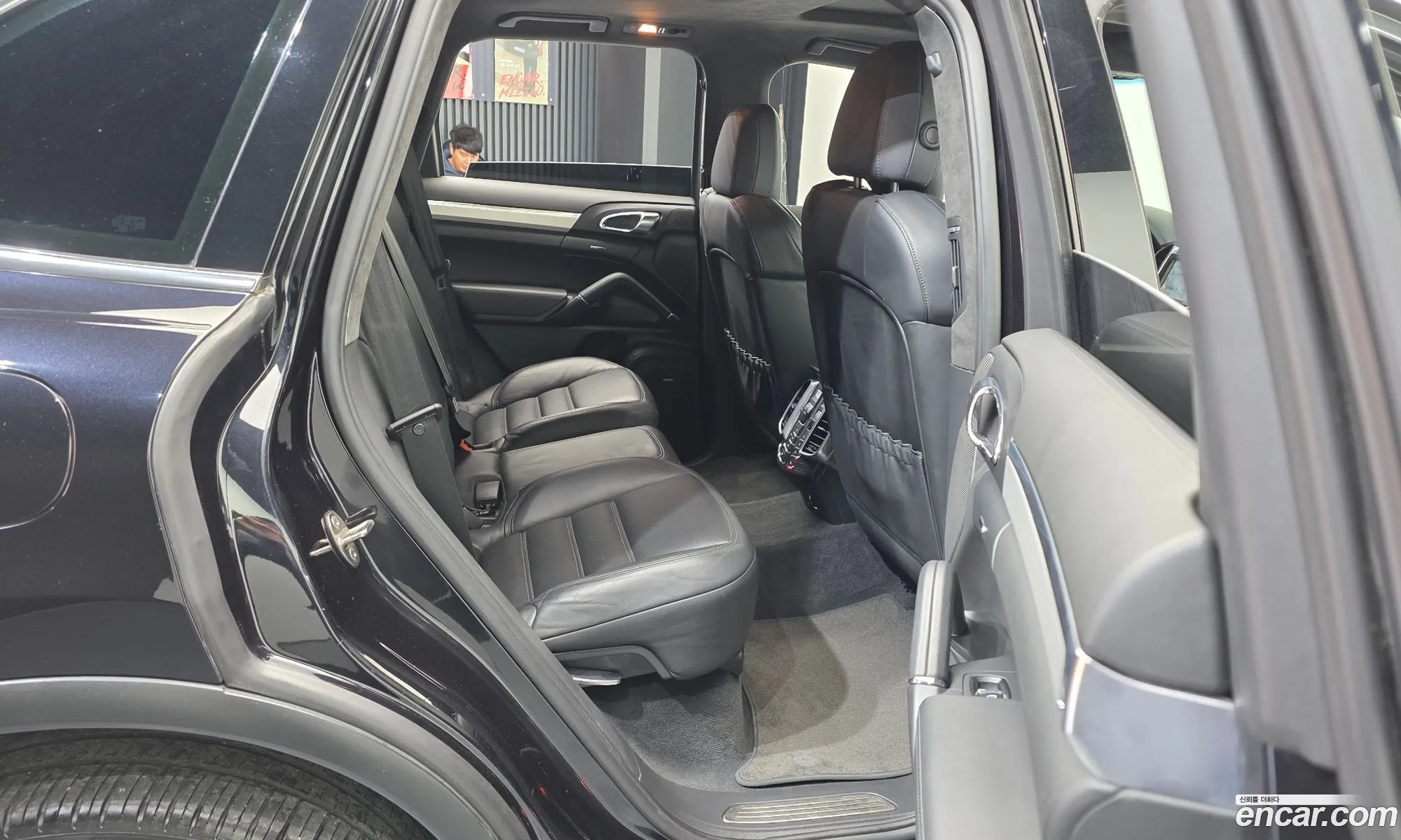 Porsche Cayenne 2010 WP1AC2924BLA81015 — 12