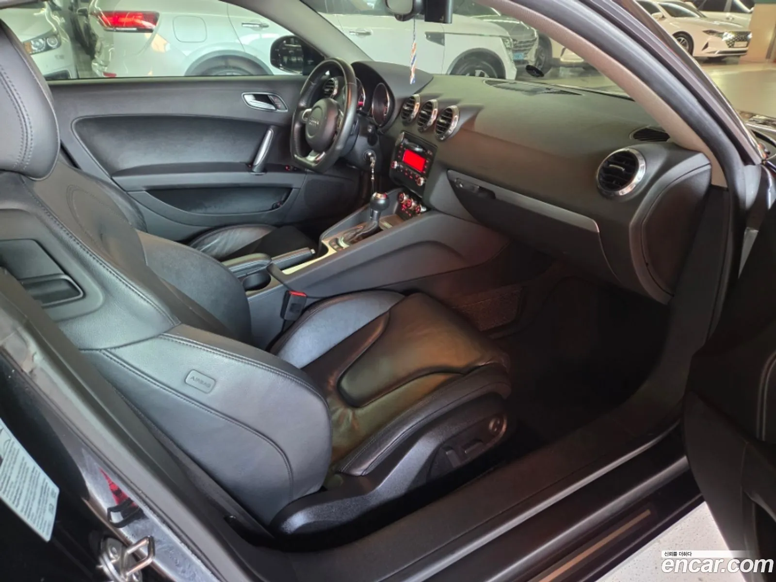 Audi TT 2010 — 4