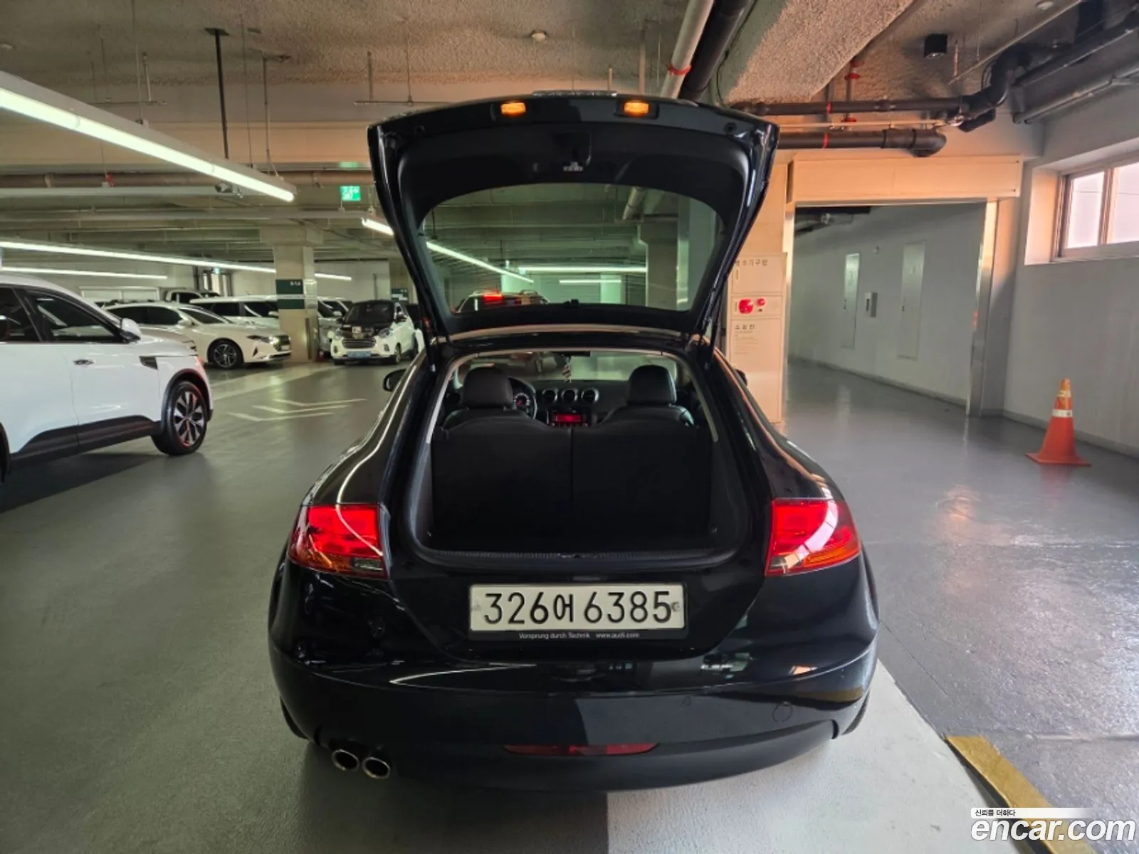 Audi TT 2010 — 15
