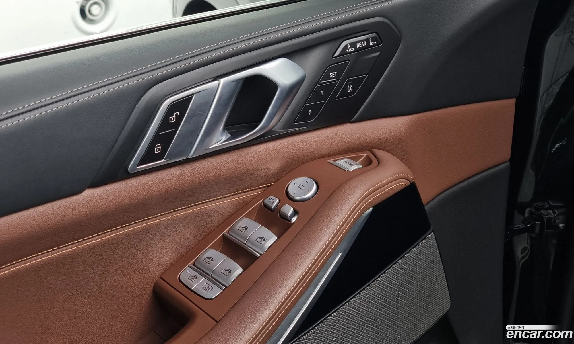 BMW X7 2023 — 11