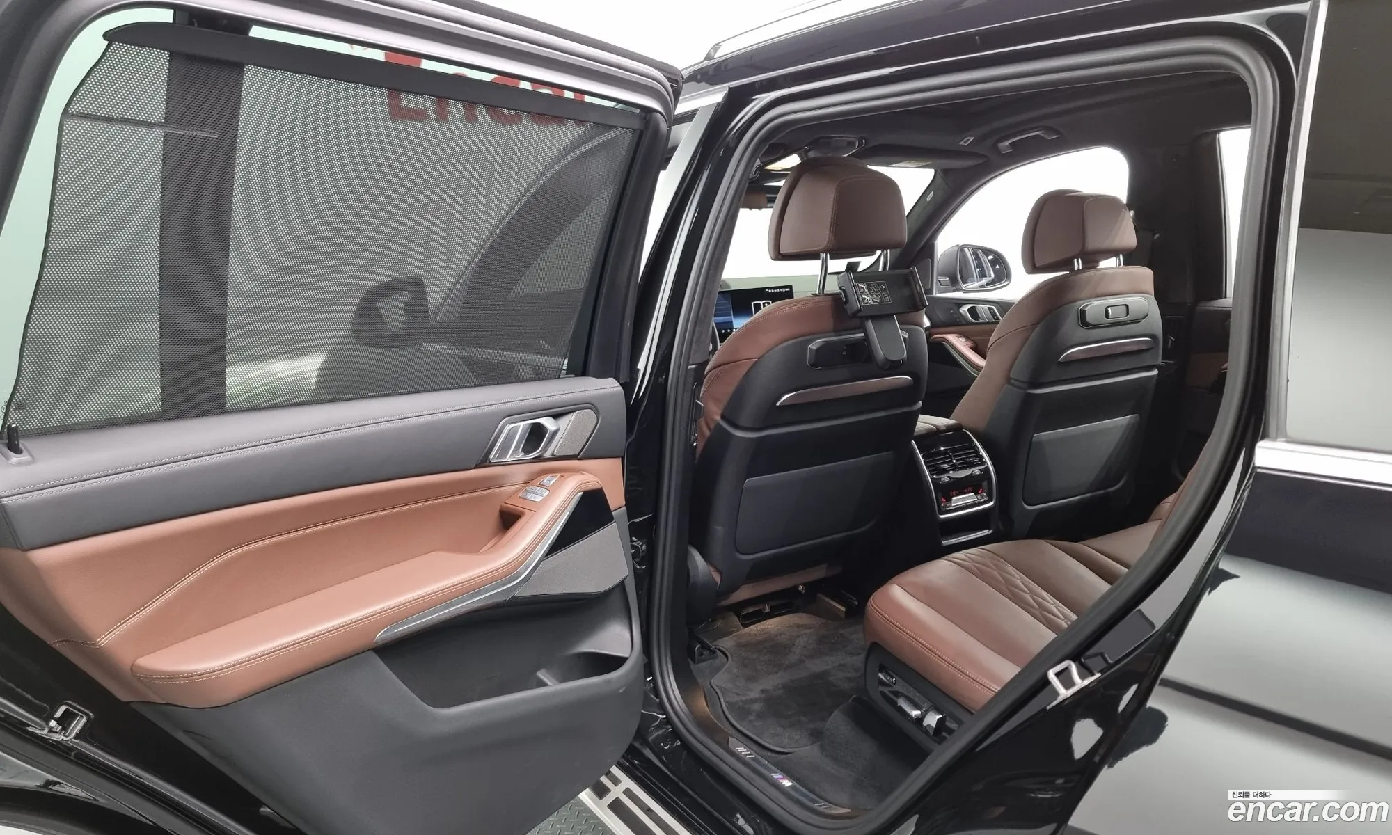 BMW X7 2023 — 10
