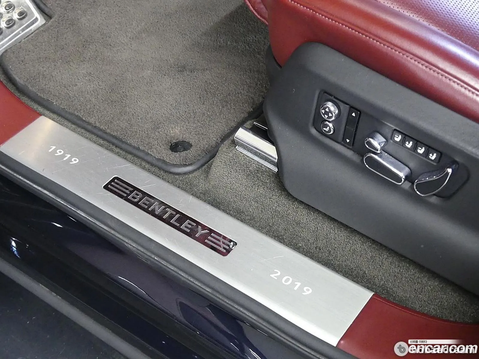 Bentley Bentayga 2020 — 3