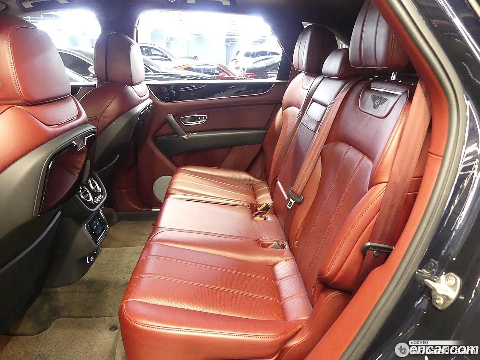 Bentley Bentayga 2020 — 5