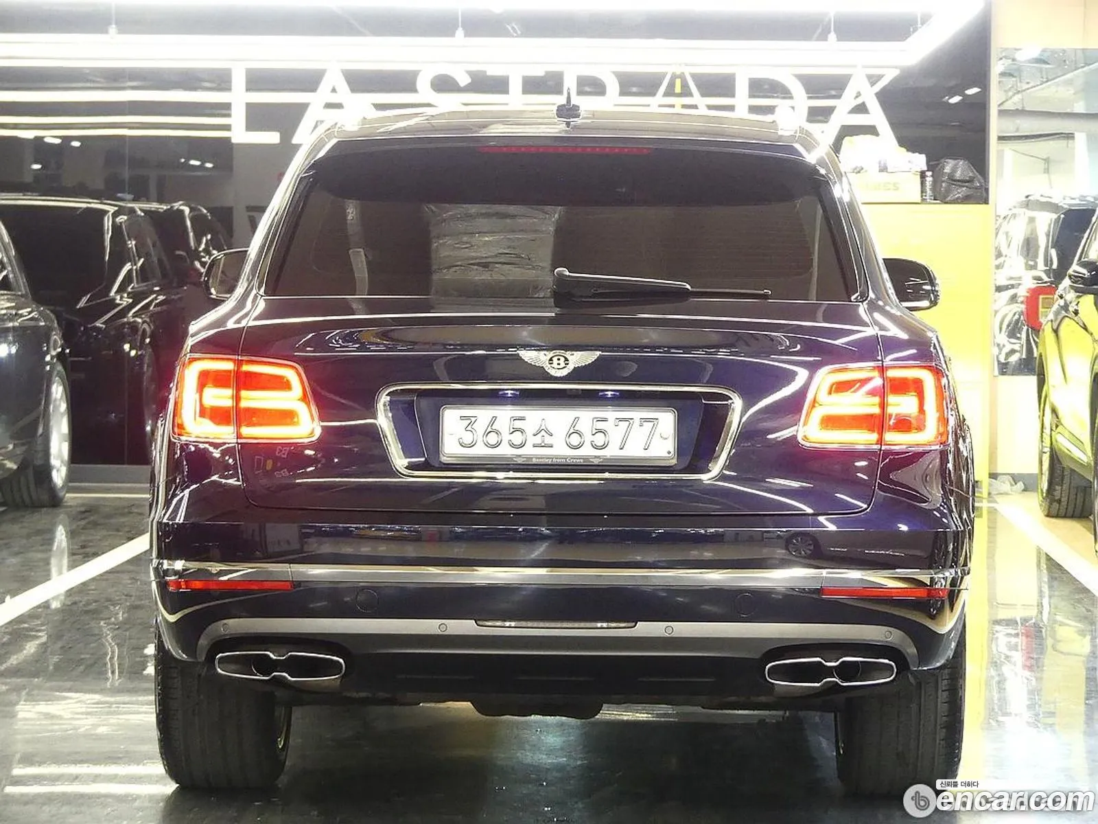 Bentley Bentayga 2020 — 13