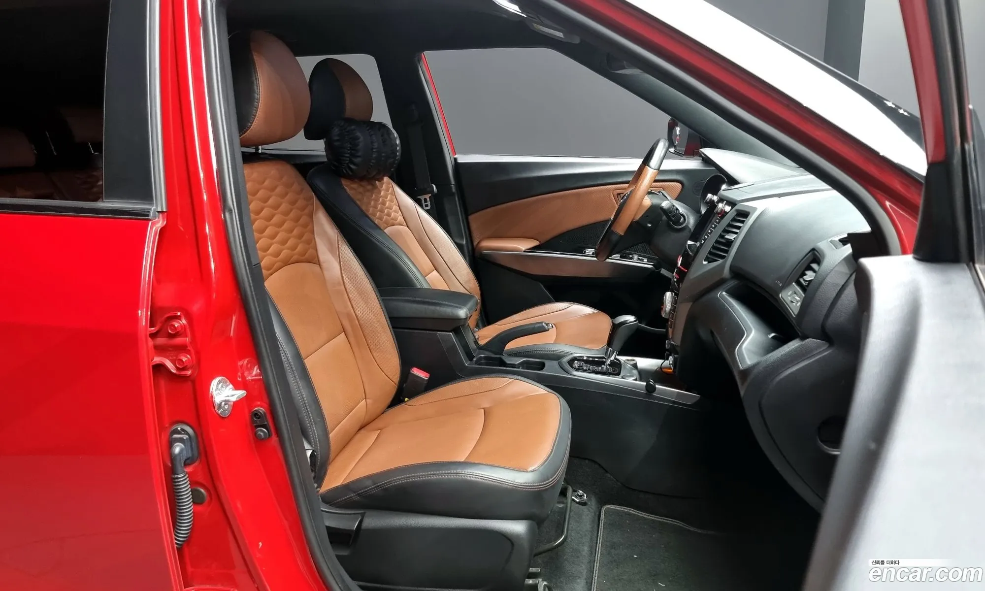 KG Mobility (SsangYong) Tivoli Armour 2017 — 19