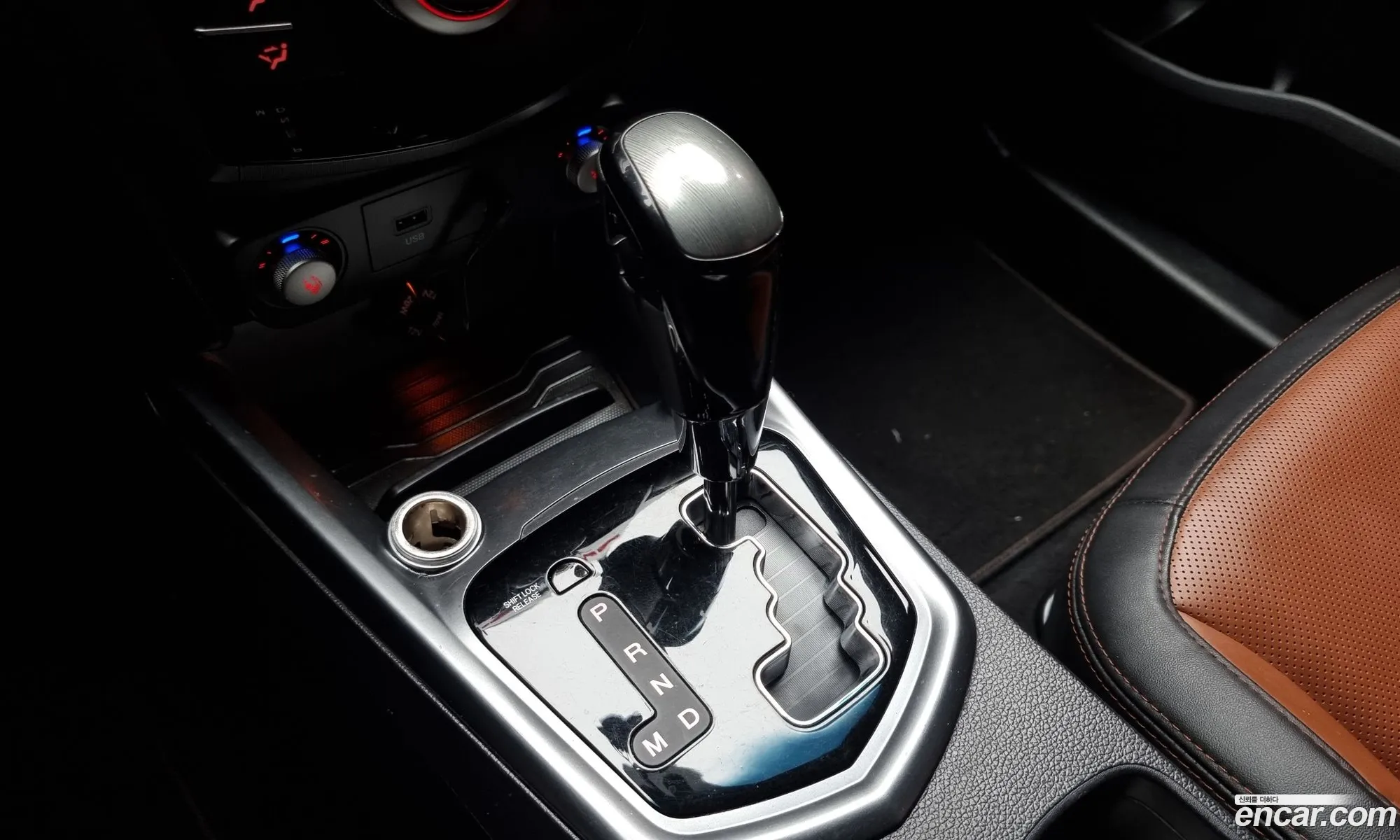 KG Mobility (SsangYong) Tivoli Armour 2017 — 10
