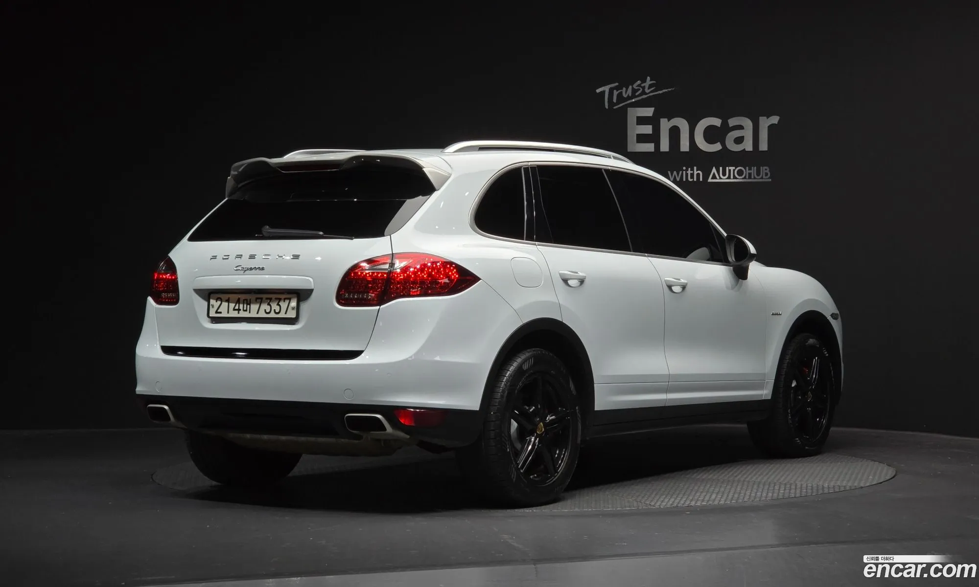Porsche Cayenne 2014 WP1AF292XELA47379 — 19