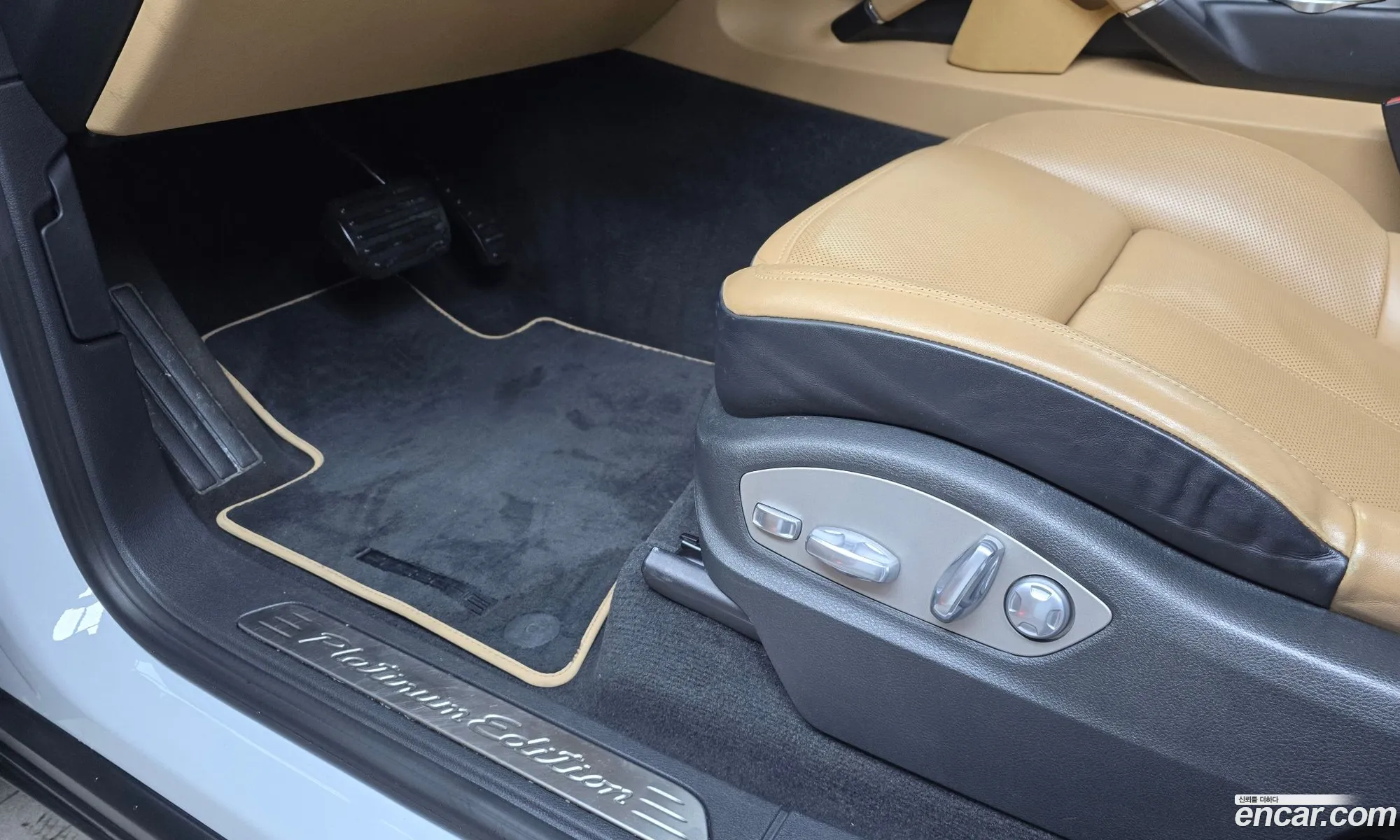 Porsche Cayenne 2014 WP1AF292XELA47379 — 18
