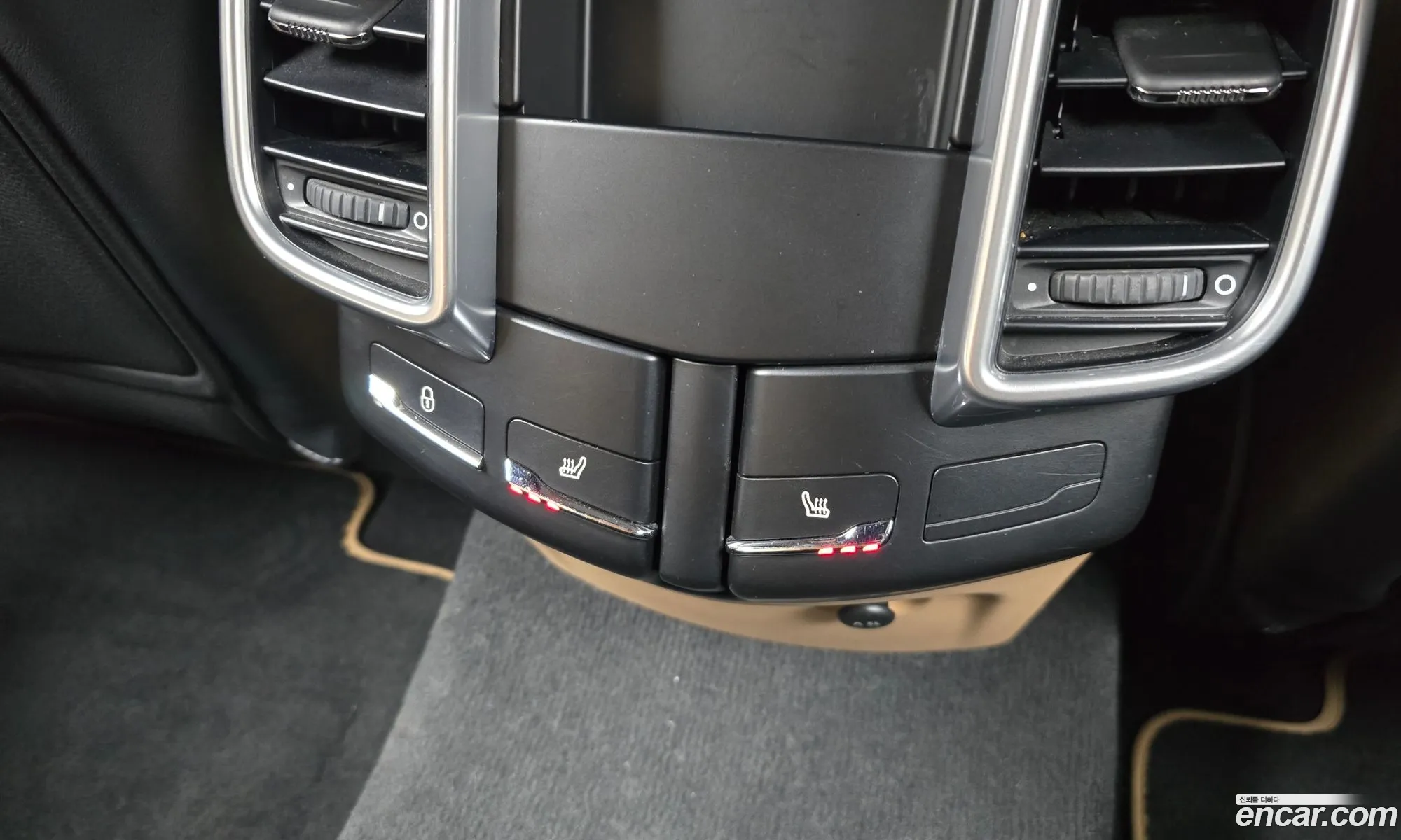 Porsche Cayenne 2014 WP1AF292XELA47379 — 16