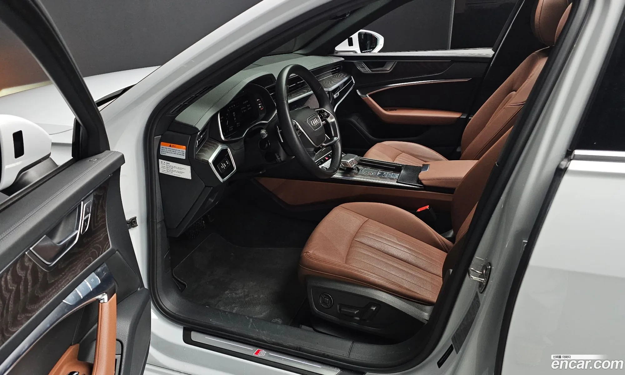 Audi A6 2022 — 2
