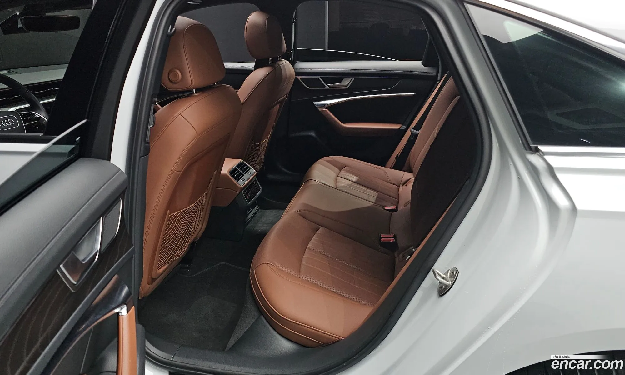 Audi A6 2022 — 13