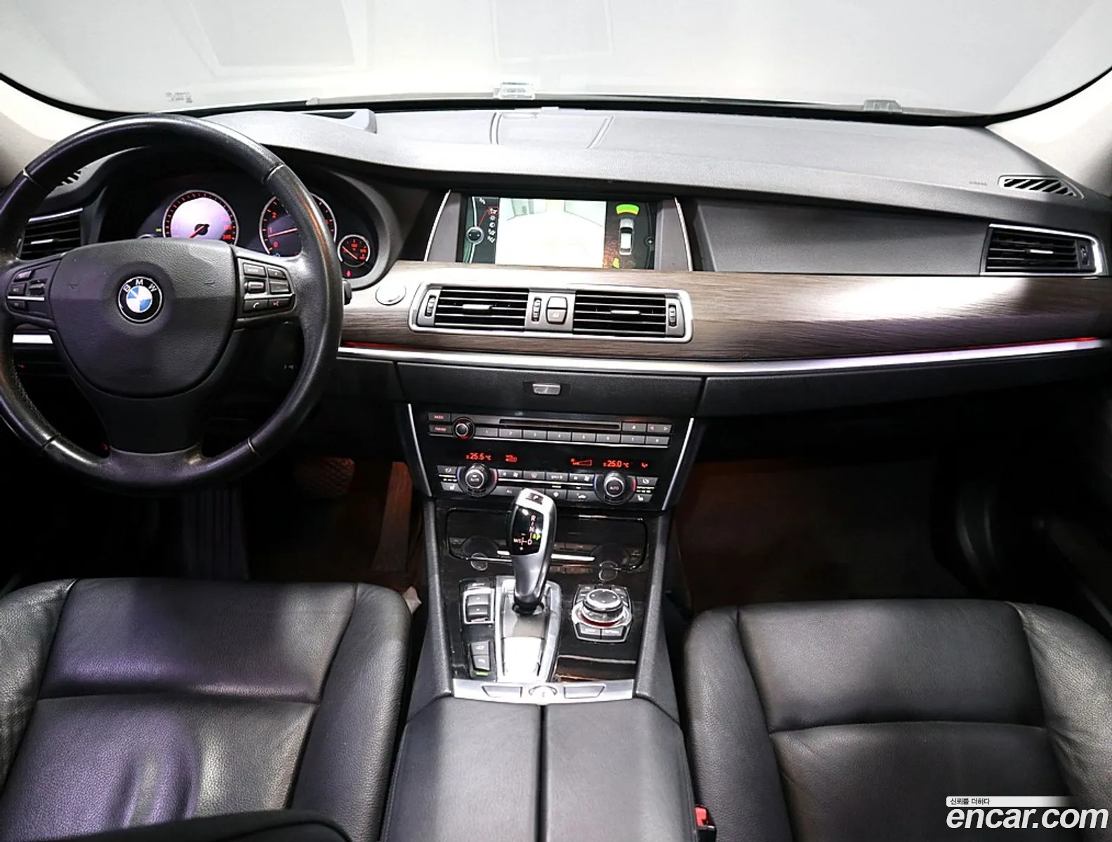 BMW 5 Series GT 2010 — 17