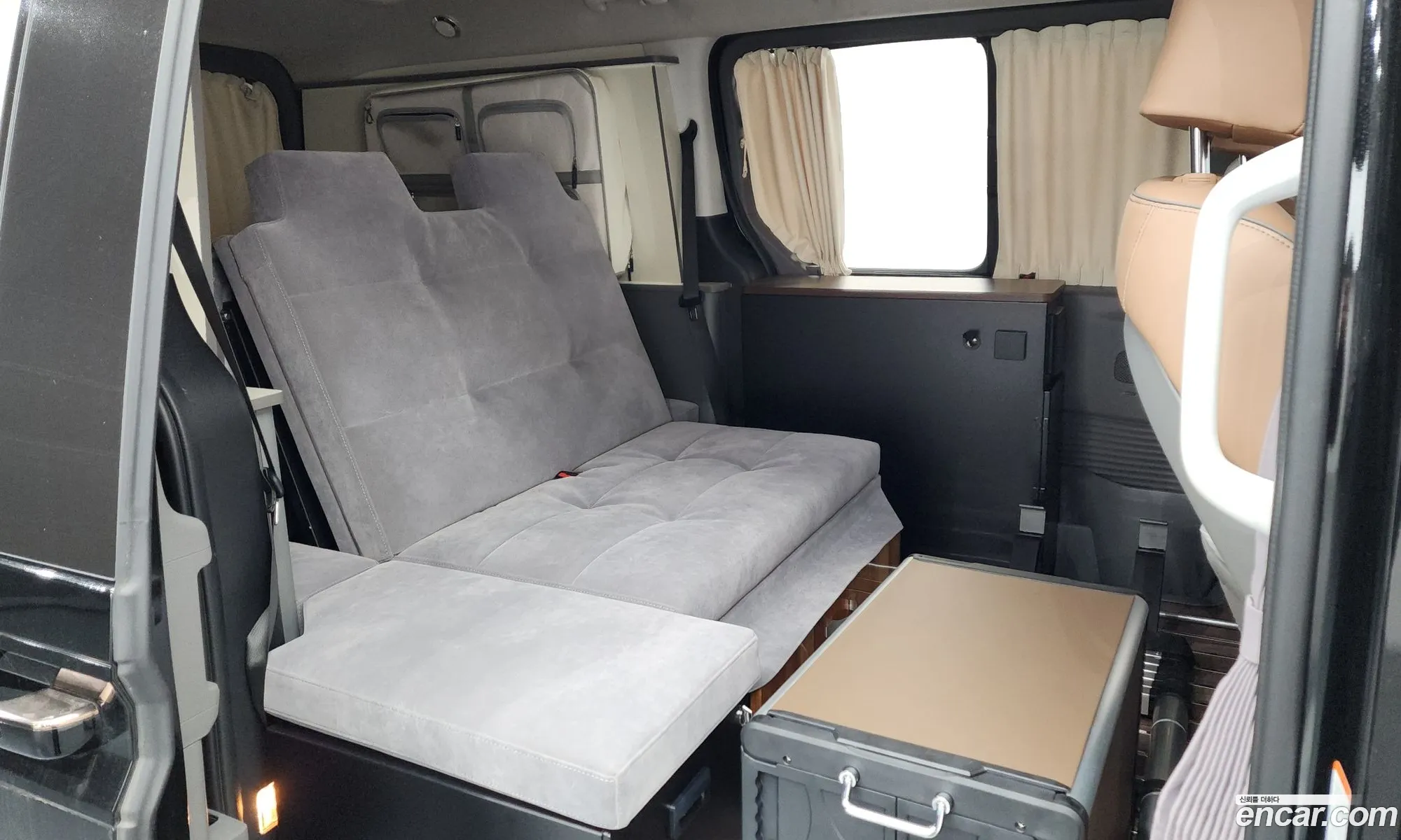 Hyundai Staria 2022 — 4