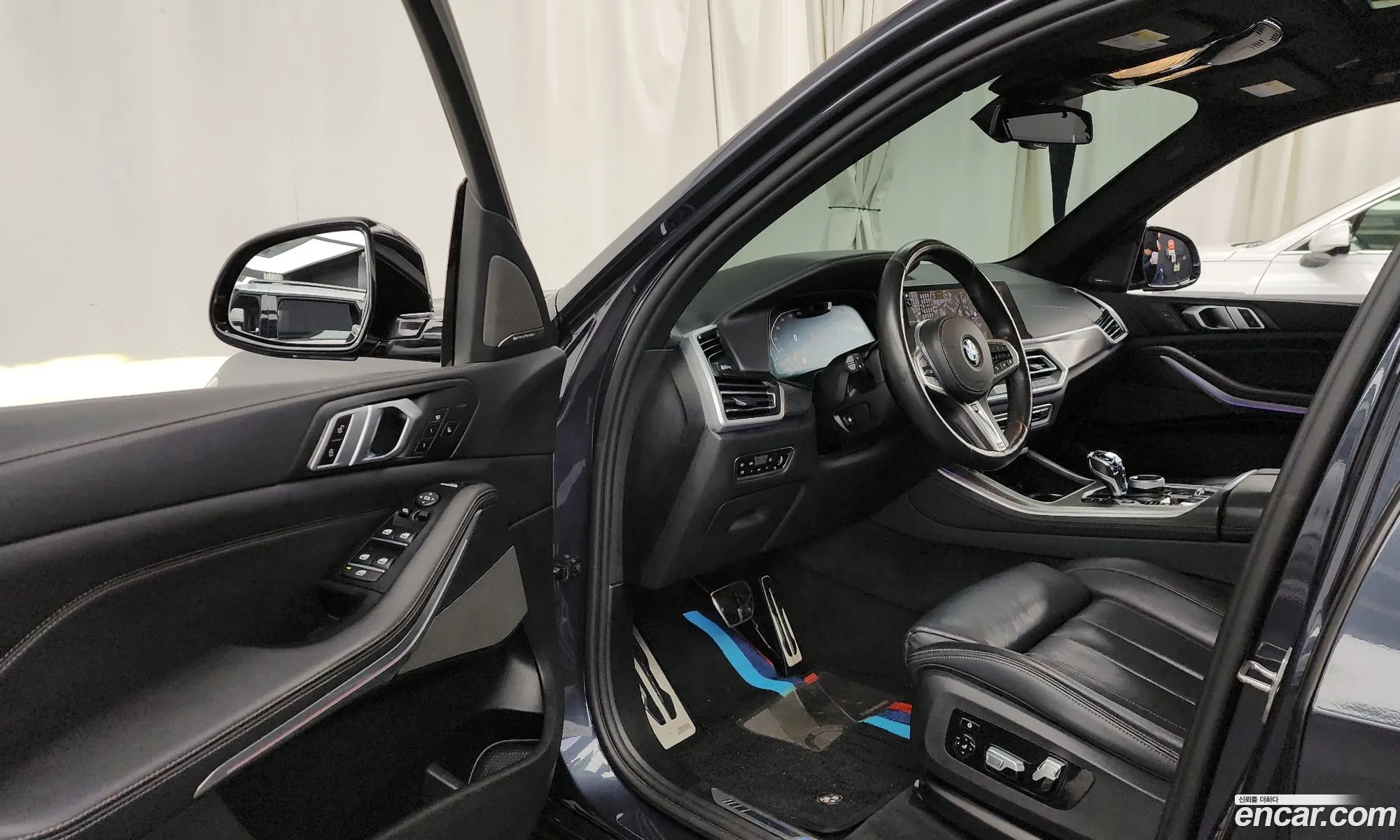 BMW X5 2020 — 16