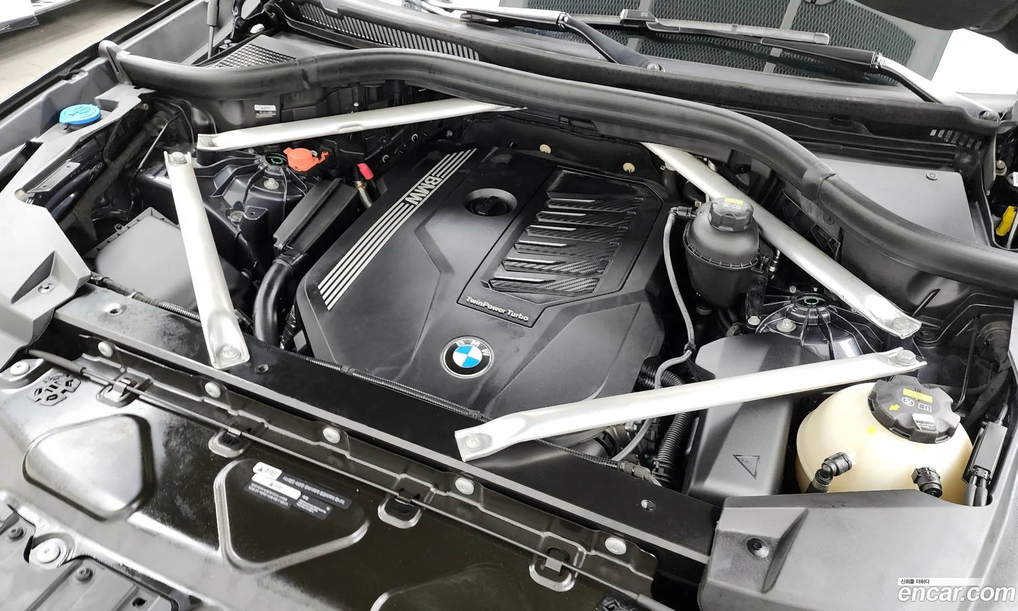 BMW X5 2020 — 7