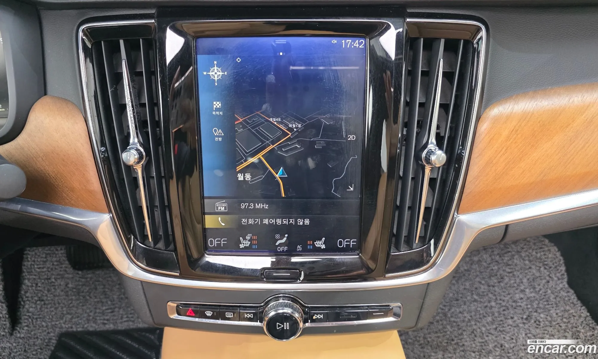 Volvo S90 2019 — 11
