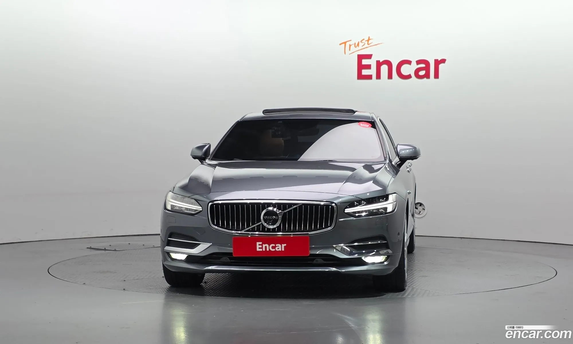 Volvo S90 2019 — 9
