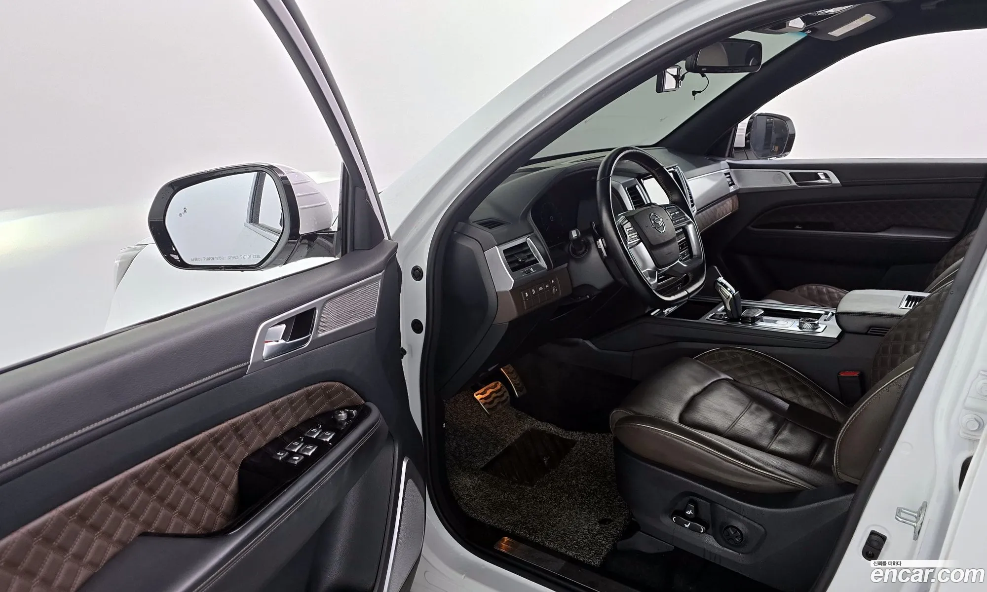 KG Mobility (SsangYong) Rexton 2021 — 3