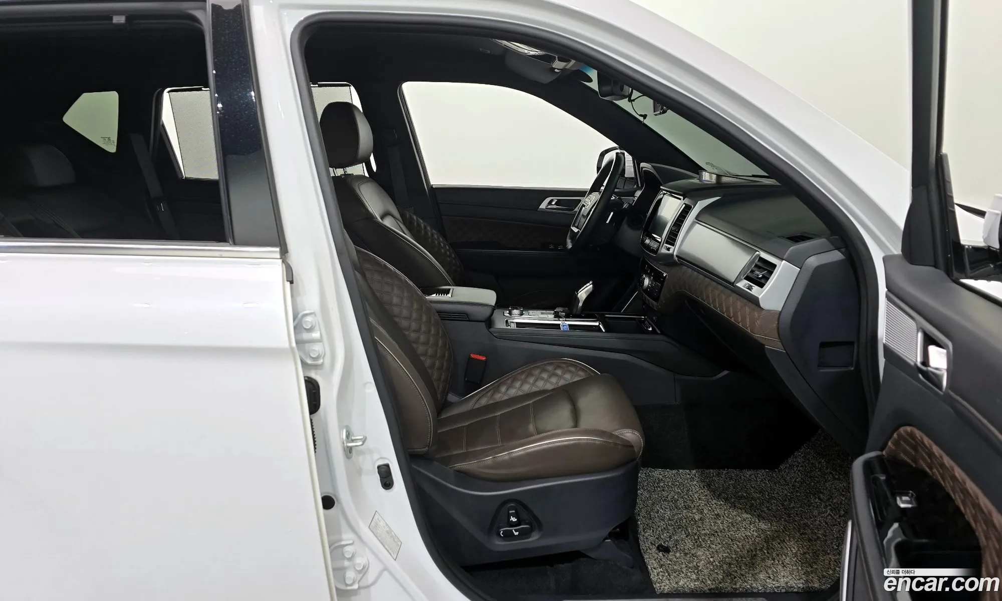 KG Mobility (SsangYong) Rexton 2021 — 6
