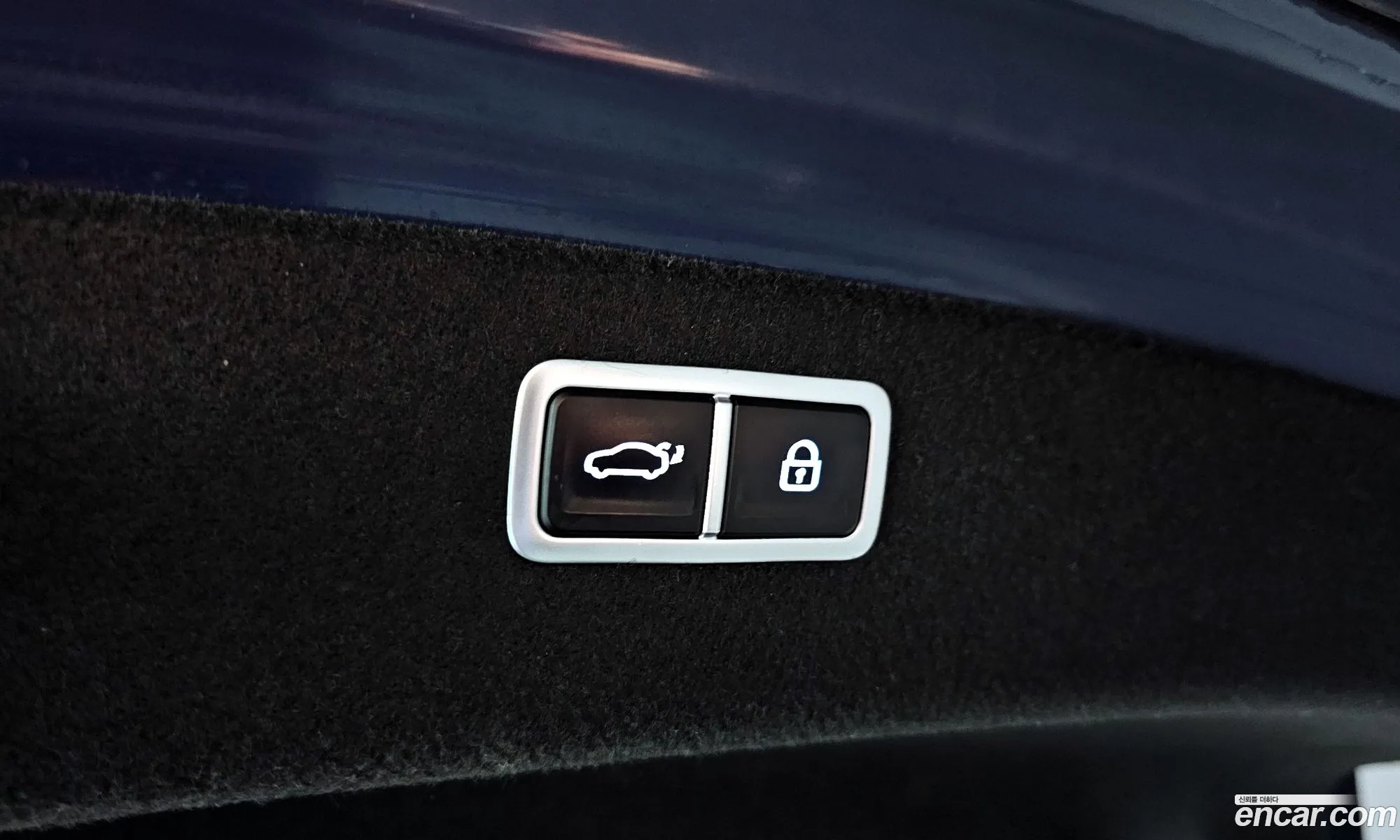 Genesis G80 2020 KMTGB41CDMU043024 — 10