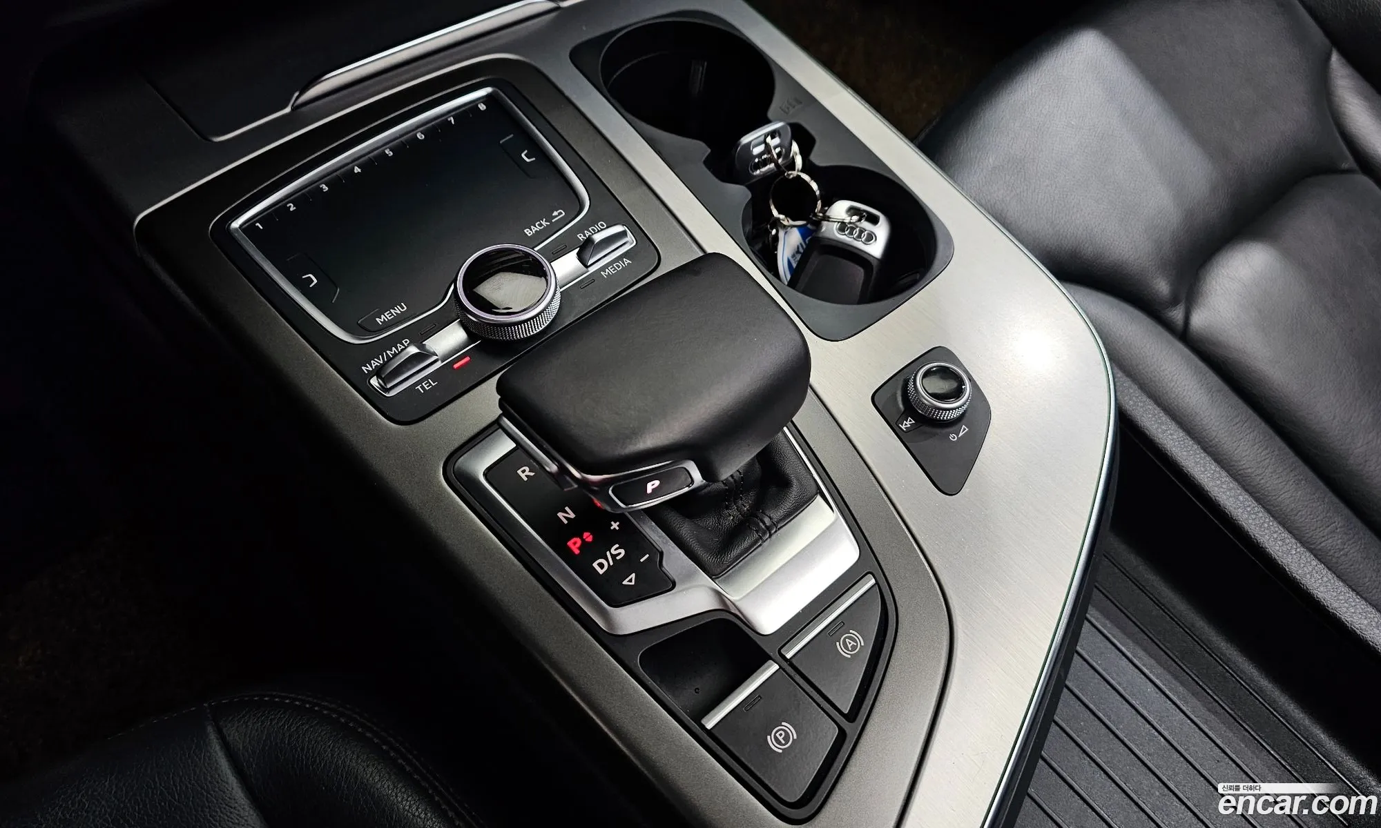 Audi Q7 2019 WAUZZZ4M2KD044170 — 6