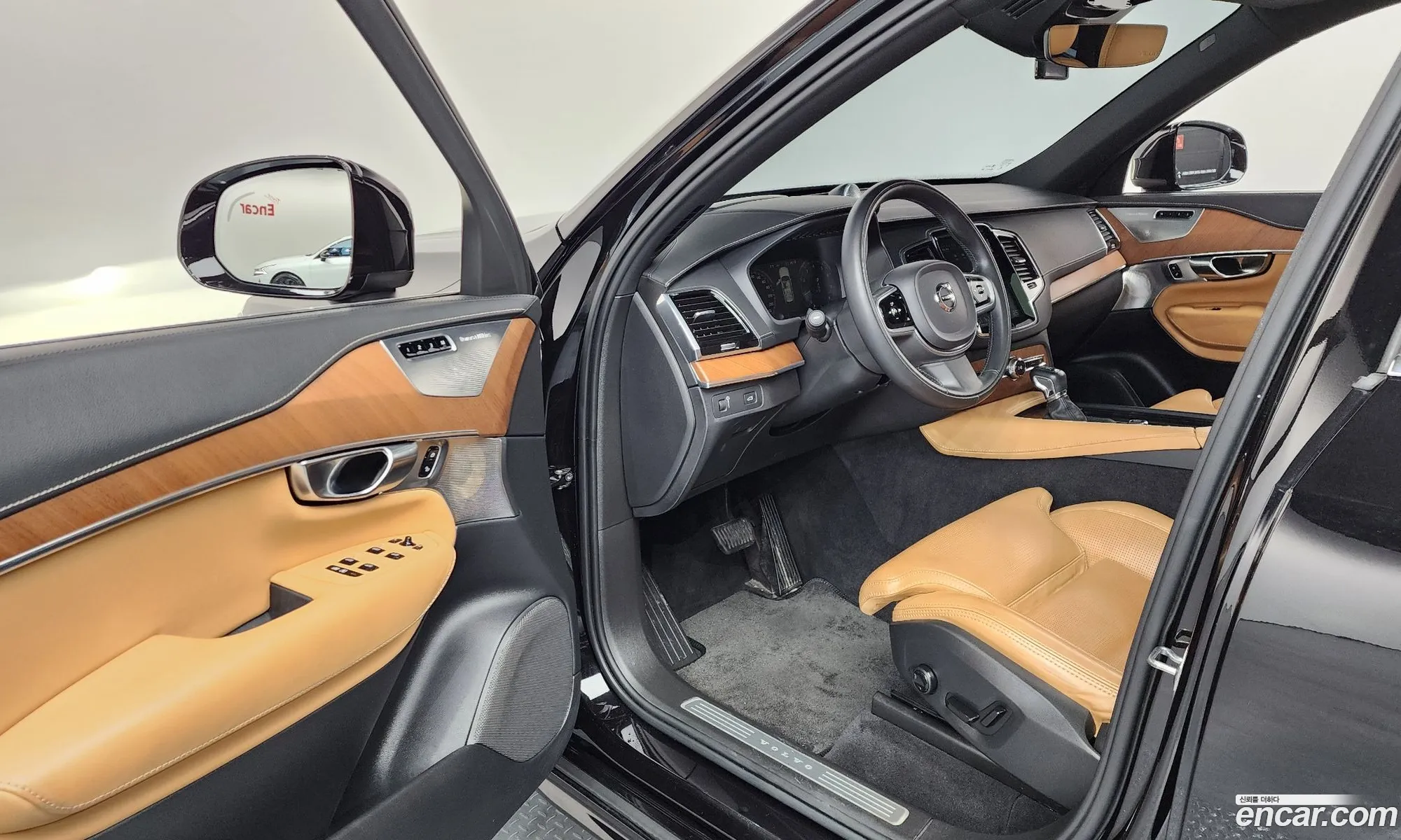 Volvo XC90 2018 YV1LFA22CK1451026 — 6