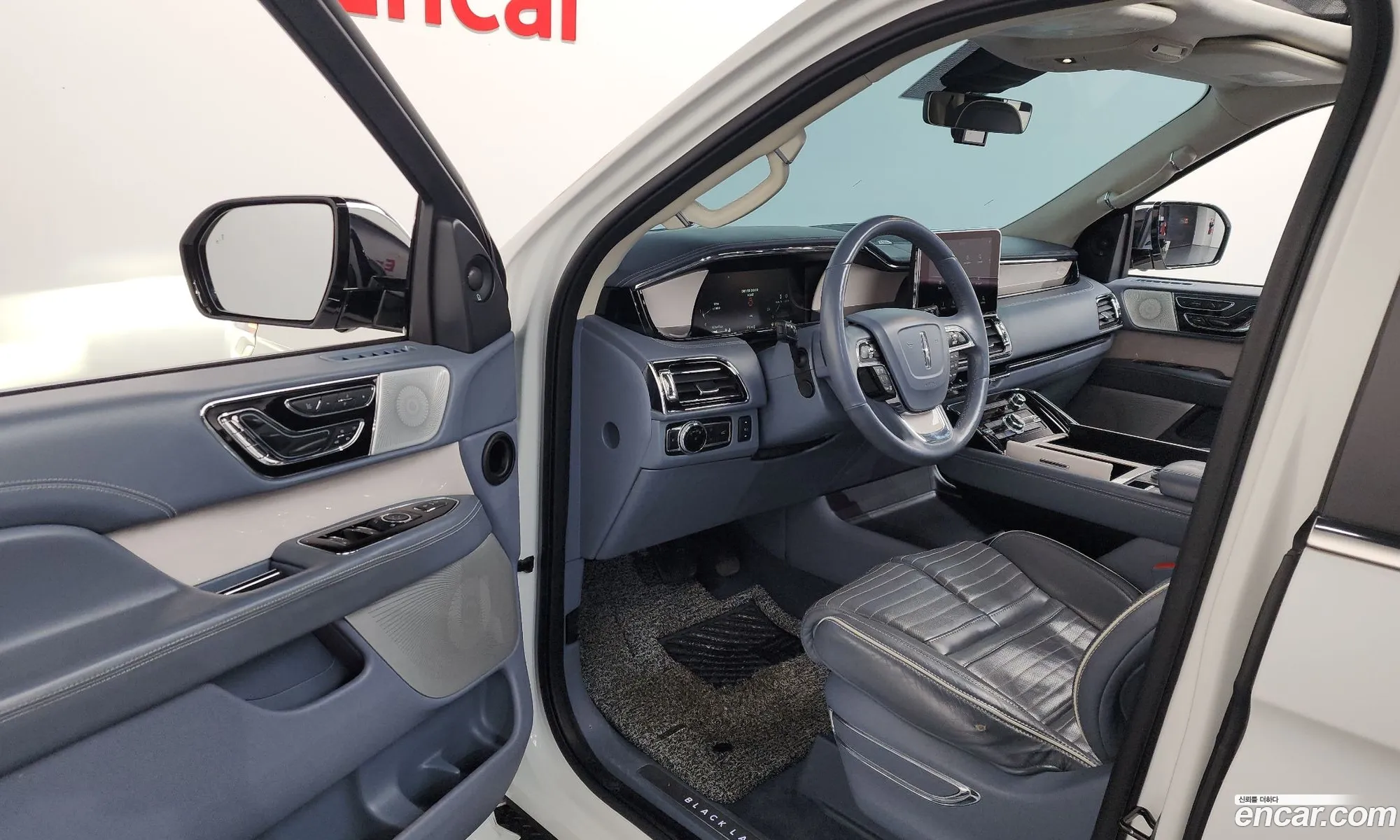 Lincoln Navigator 2020 5LMJJ3TT4LEL07244 — 8