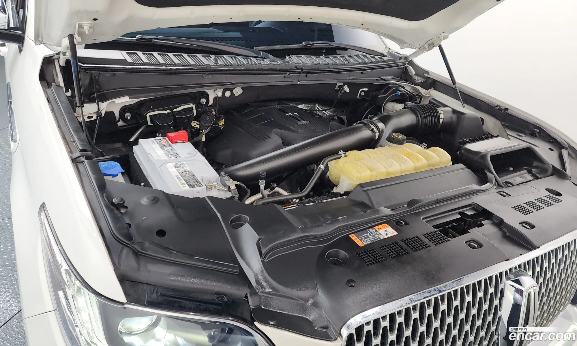 Lincoln Navigator 2020 5LMJJ3TT4LEL07244 — 12