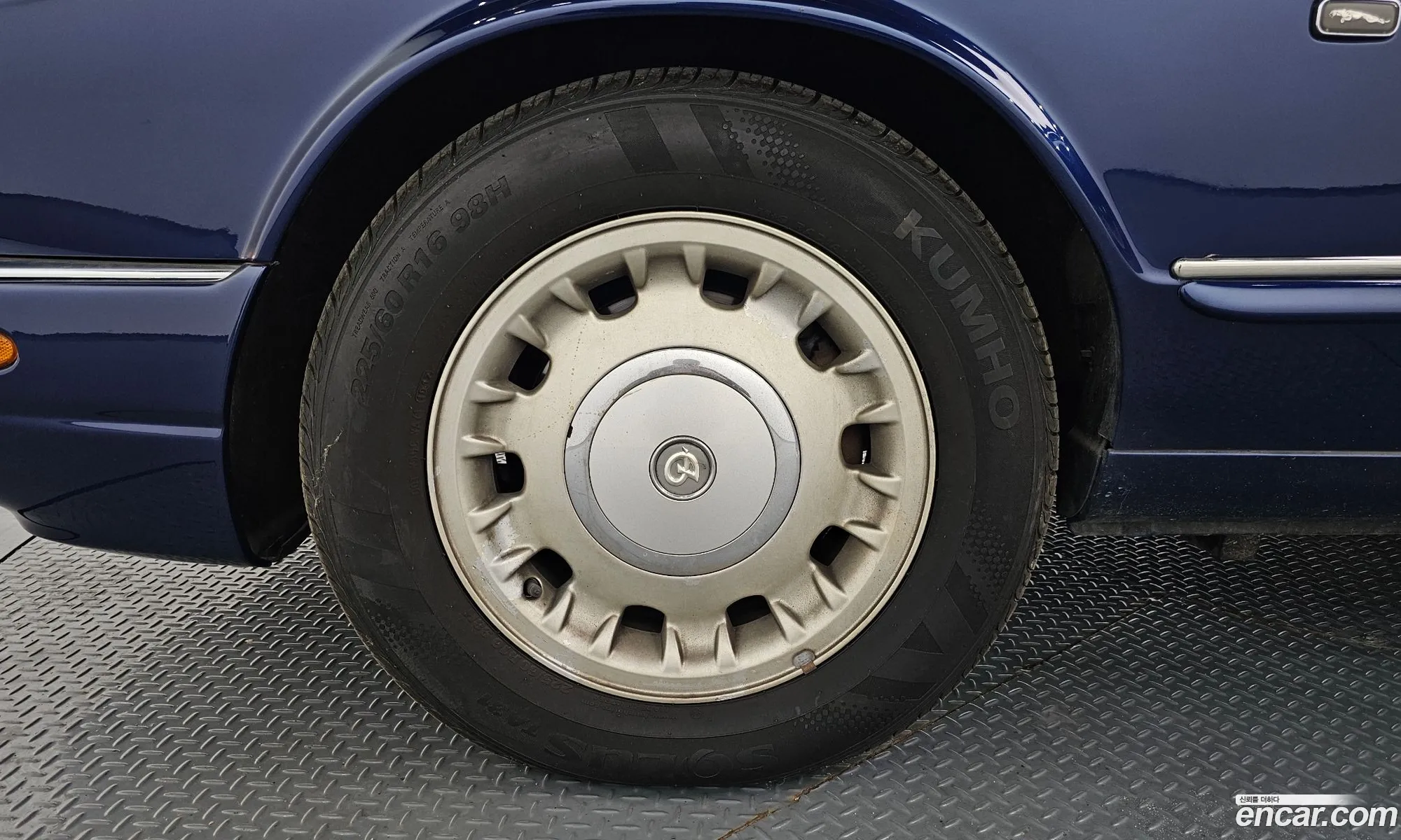 Jaguar Daimler 2002 SAJAA33EX2LF57420 — 18