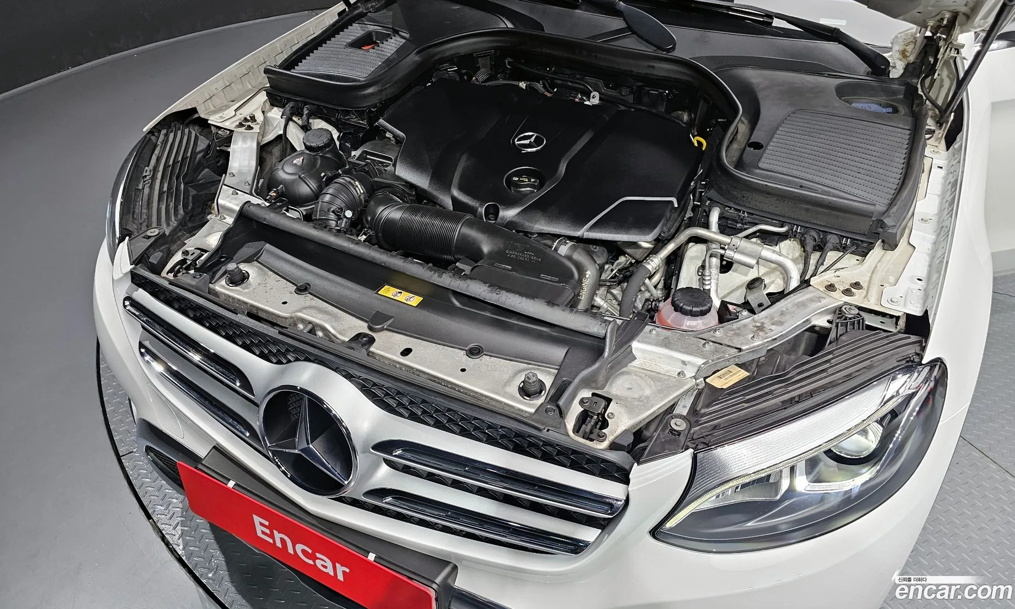 Mercedes-Benz GLC-Class X253 2018 — 26