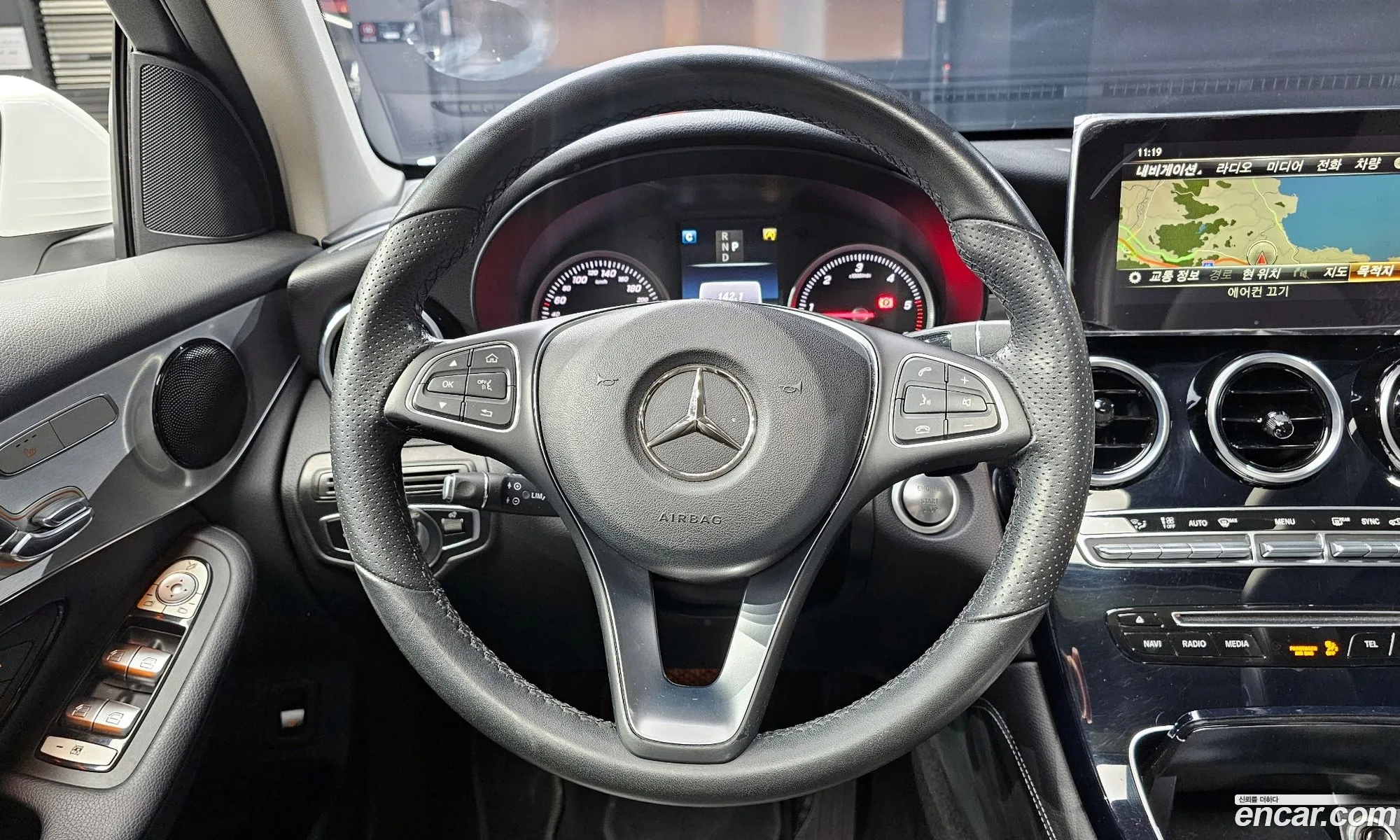 Mercedes-Benz GLC-Class X253 2018 — 6