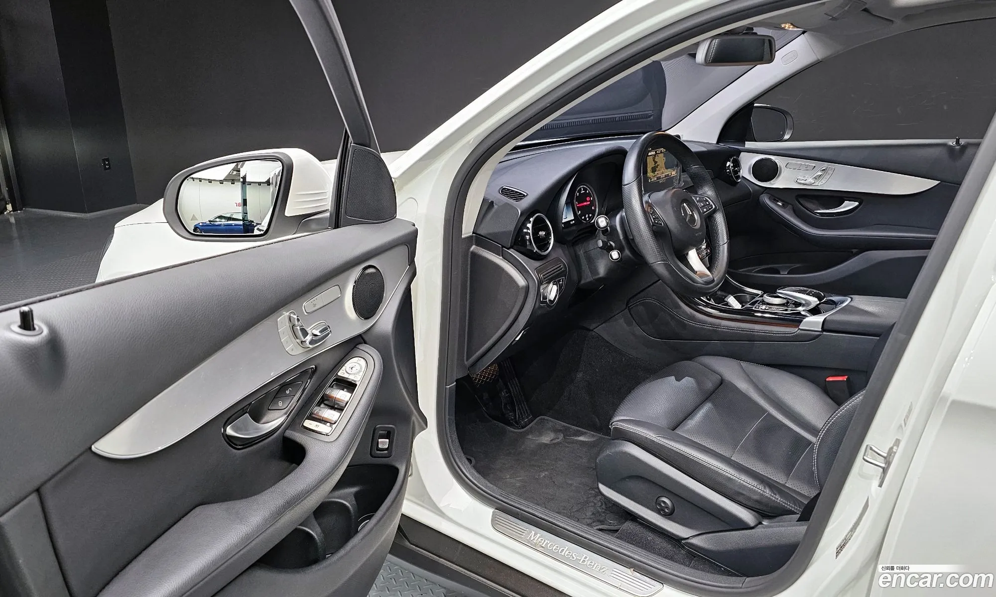 Mercedes-Benz GLC-Class X253 2018 — 3