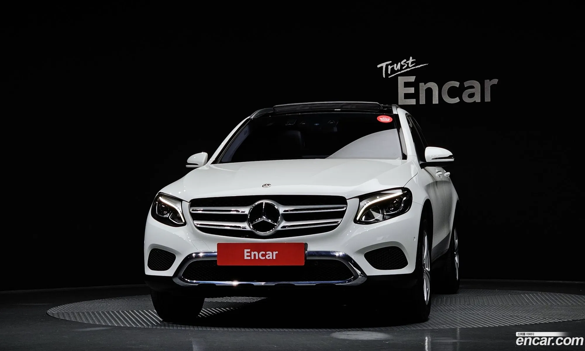 Mercedes-Benz GLC-Class X253 2018 — 13