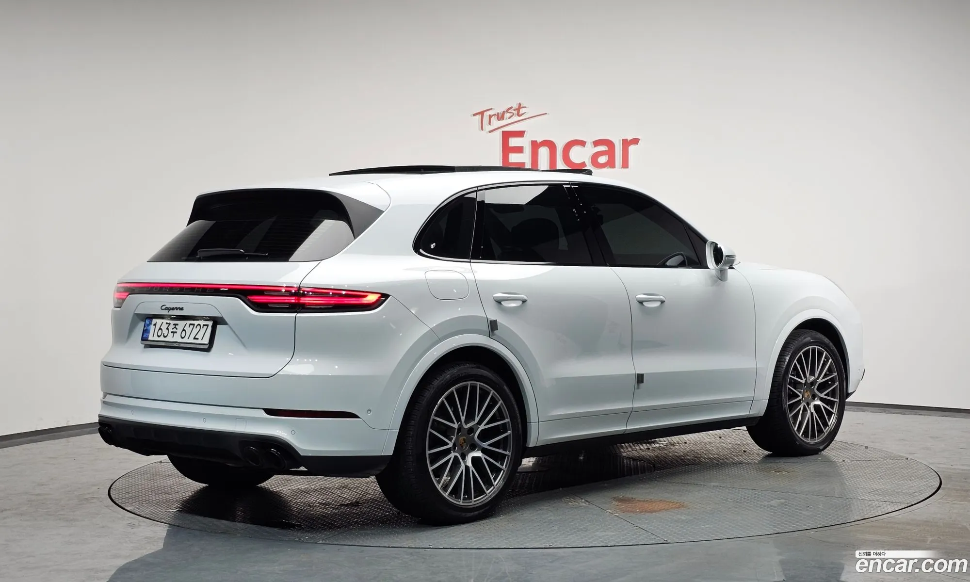 Porsche Cayenne 2022 — 20