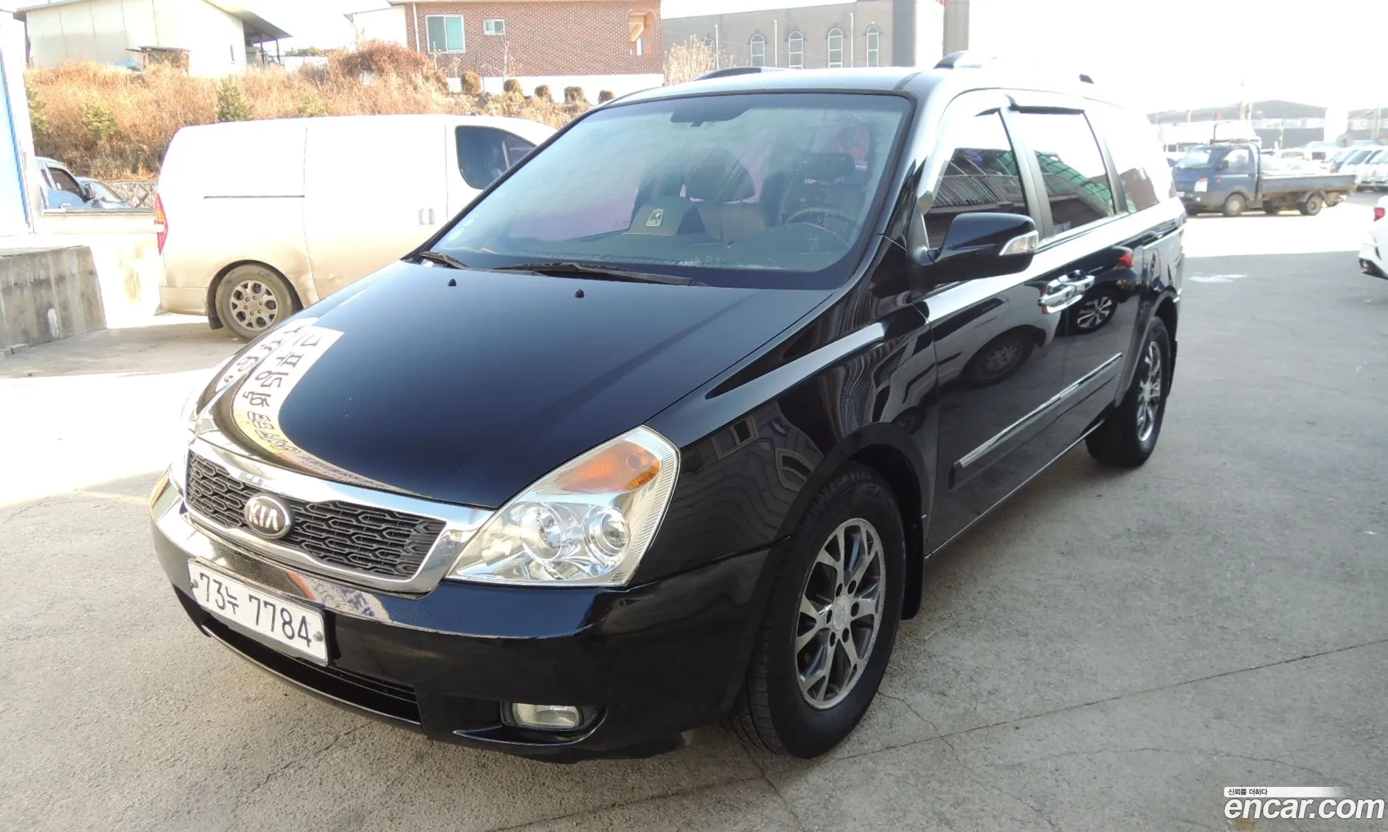 Kia Carnival R 2014 — 14