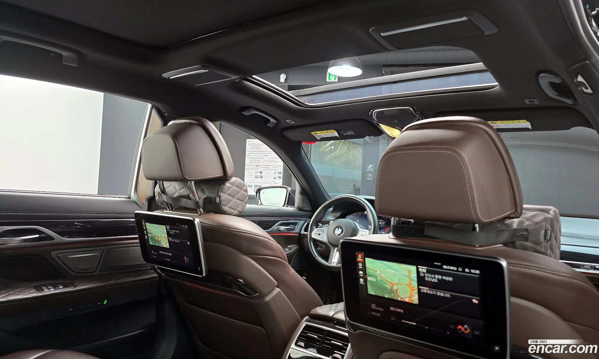 BMW 7 Series 2019 WBA7V4107LBM64253 — 11