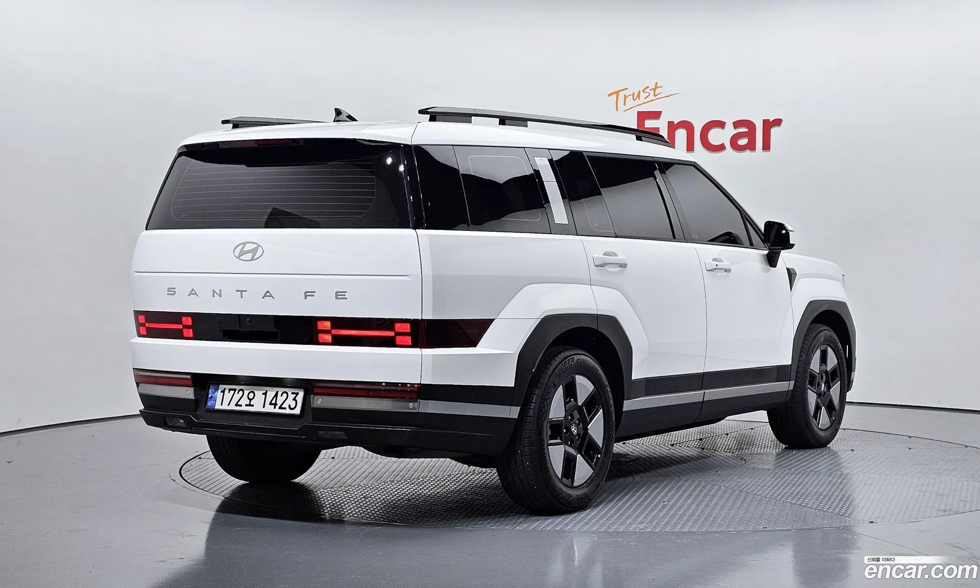 Hyundai Santa Fe 2023 — 16
