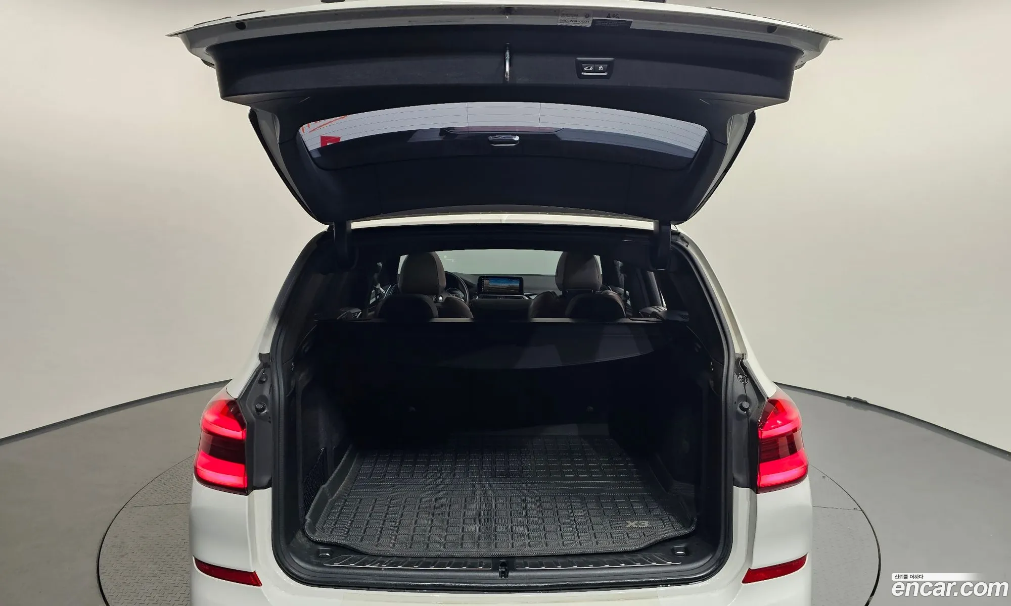 BMW X3 2018 WBATX3100KLB98105 — 8