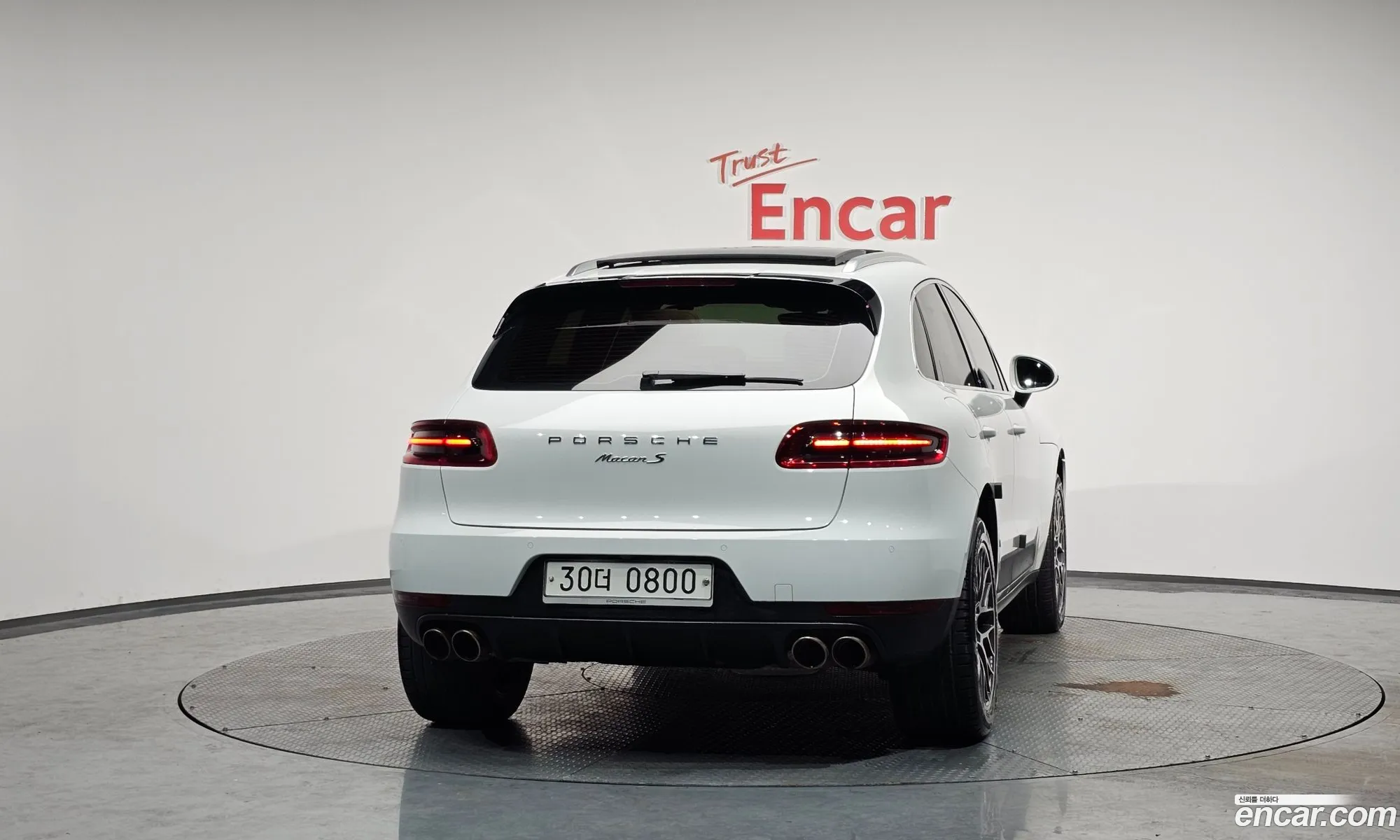 Porsche Macan 2016 WP1AD2959HLB70174 — 18