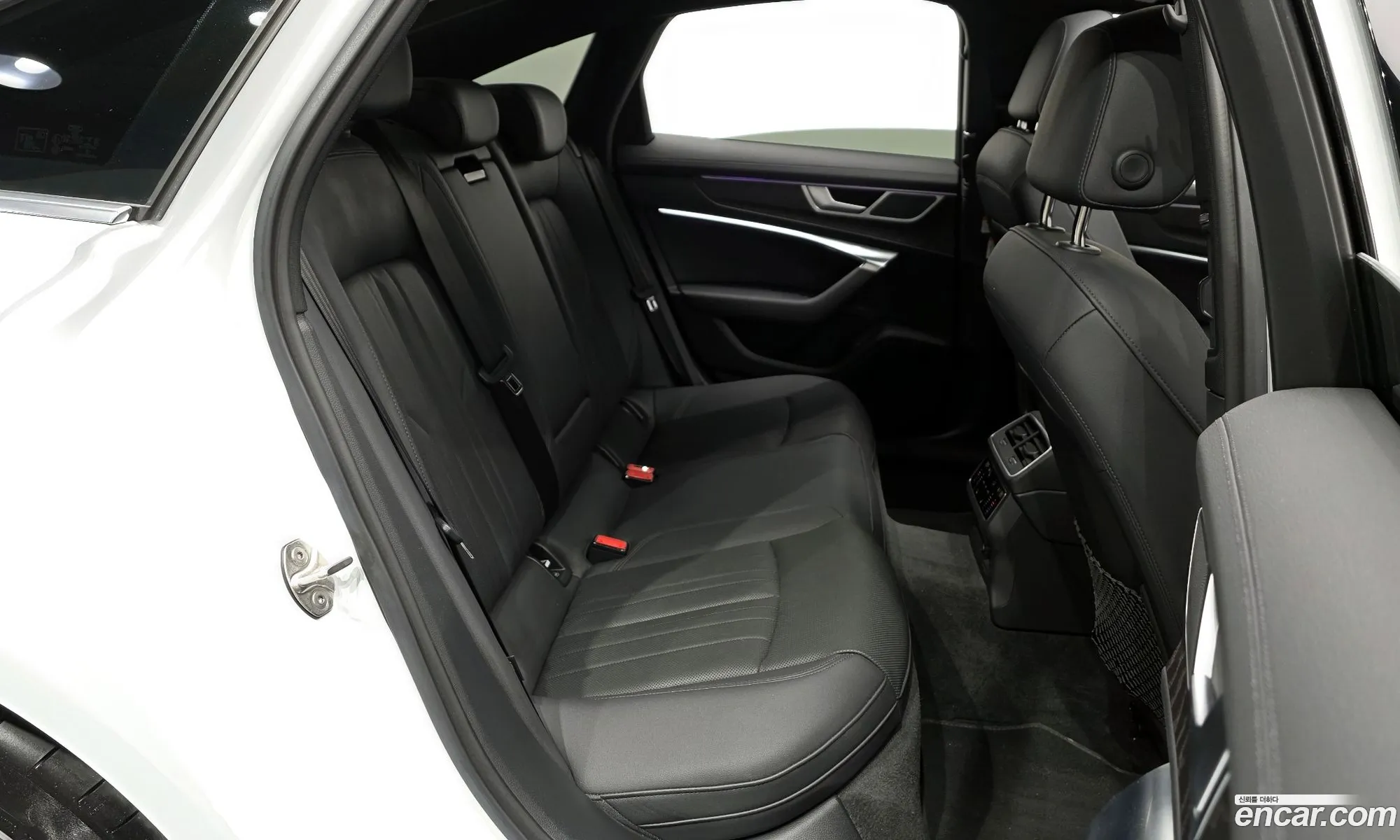 Audi A6 2022 — 10