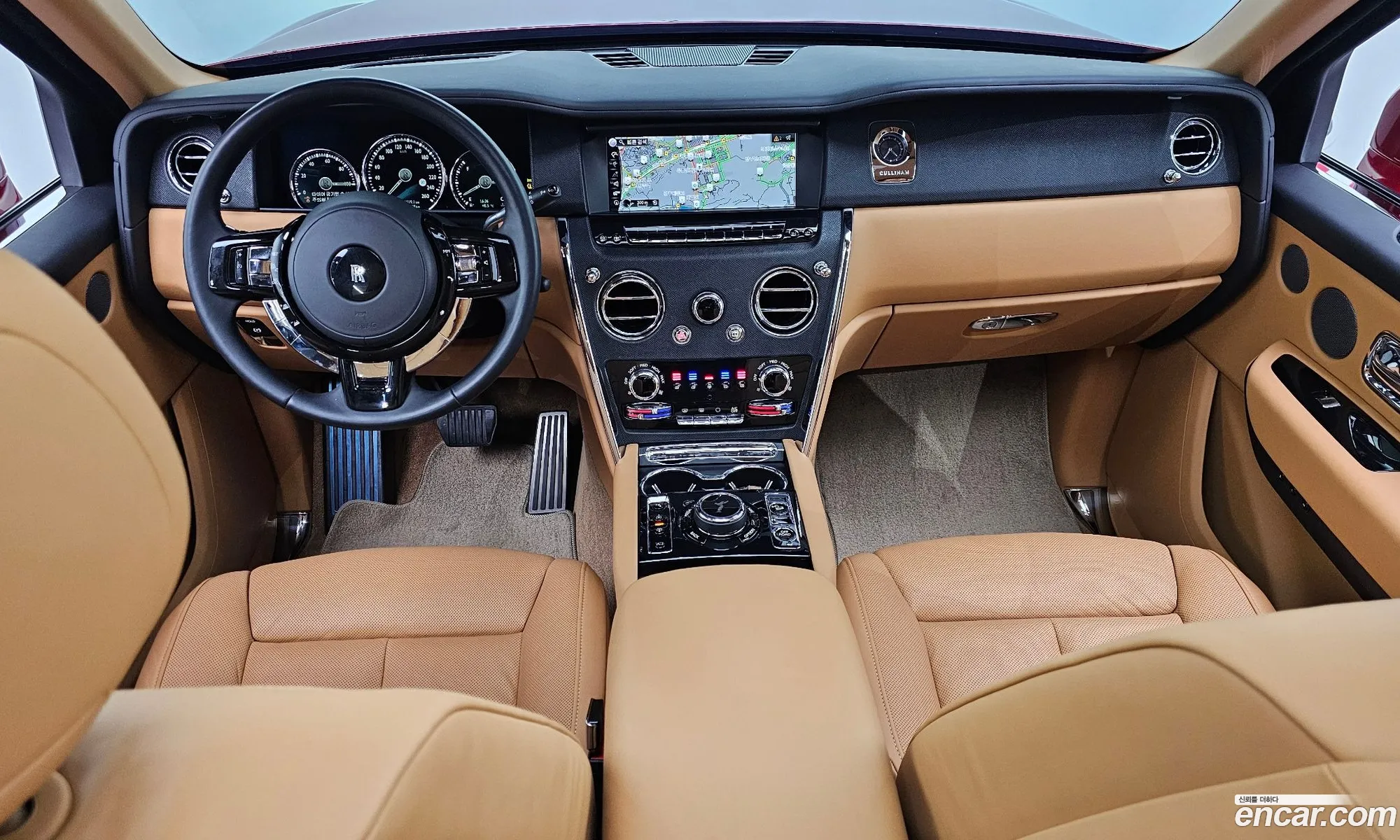 Rolls-Royce Cullinan 2023 — 13