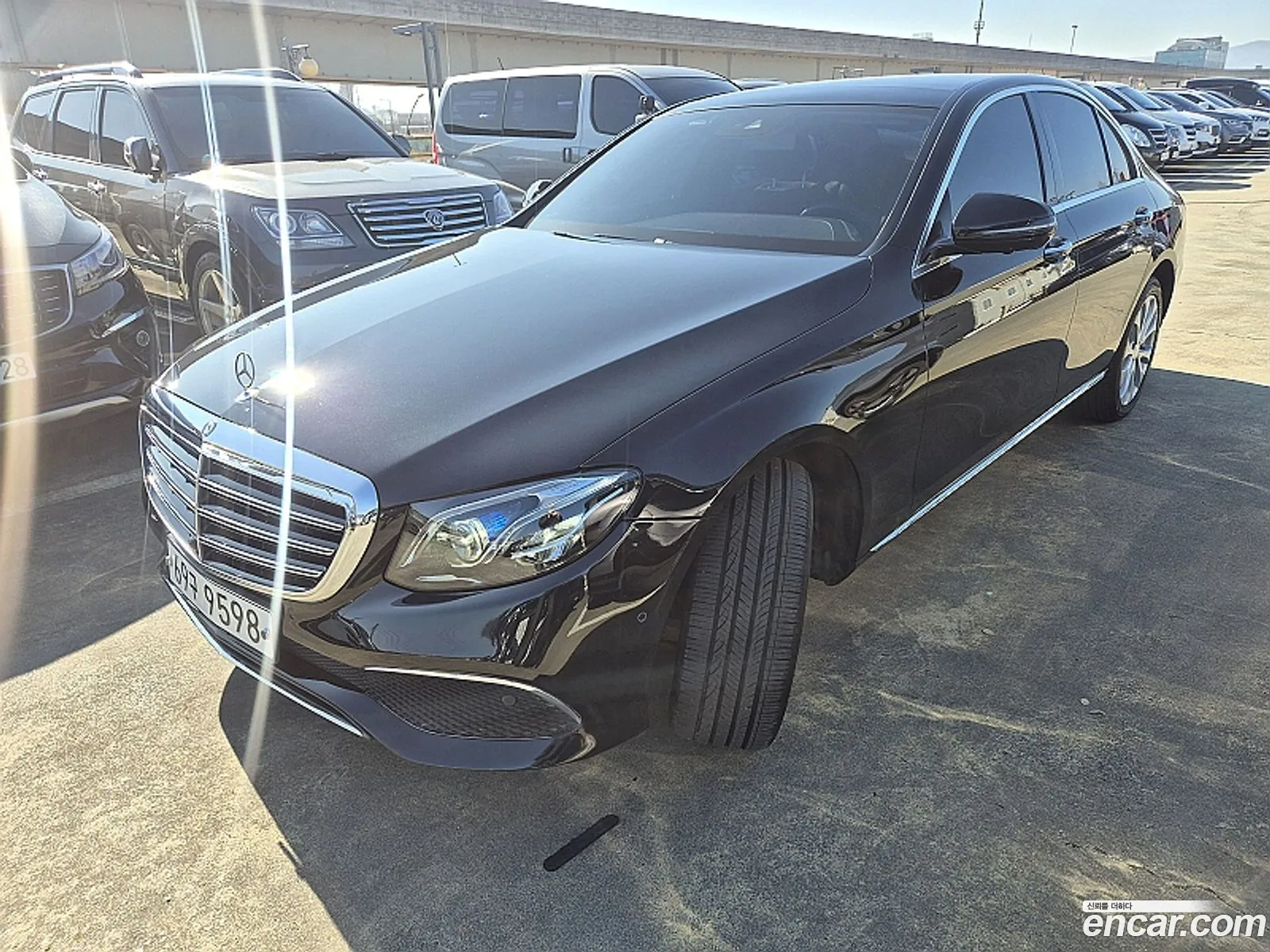 Mercedes-Benz E-Class W213 2016 — 11