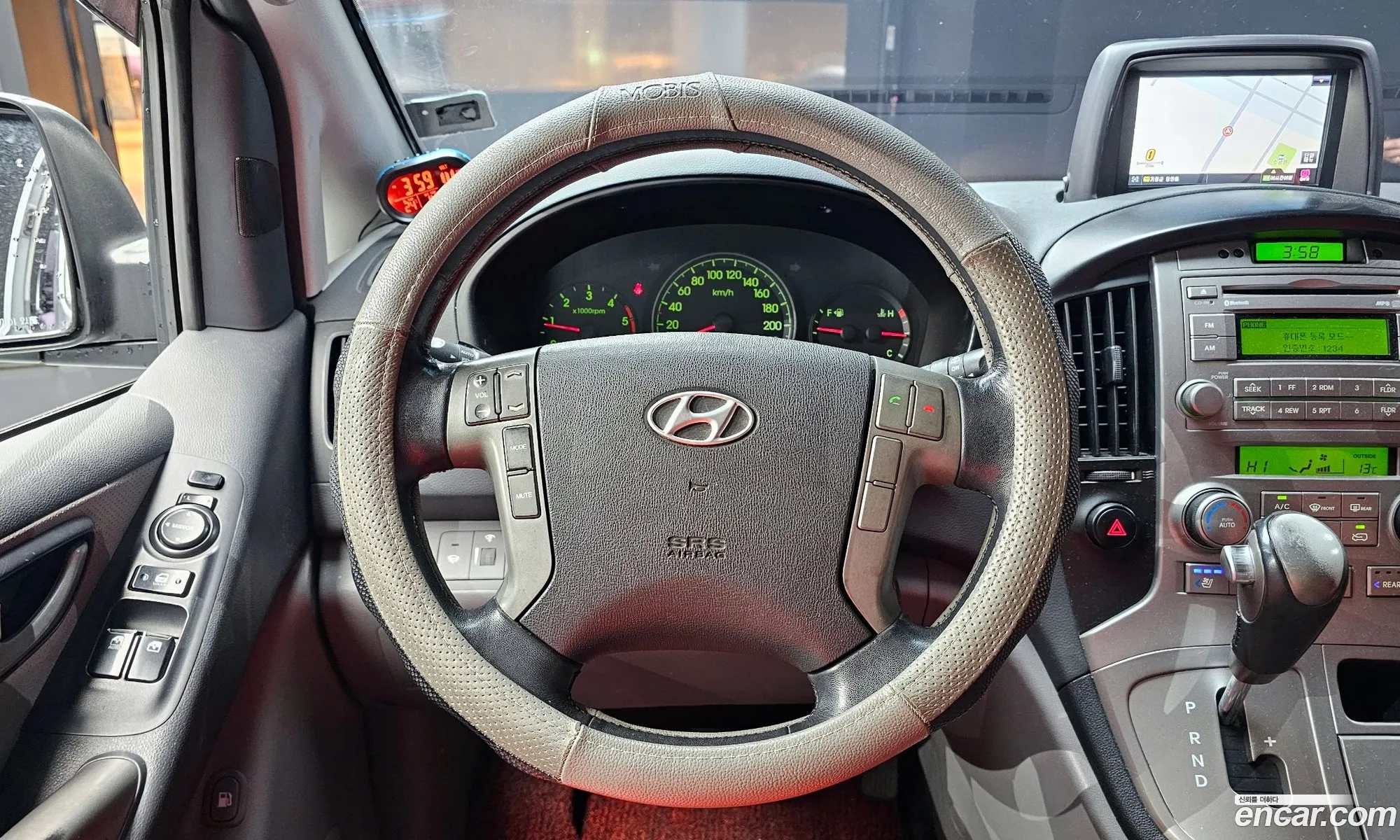 Hyundai Grand Starex 2012 — 4