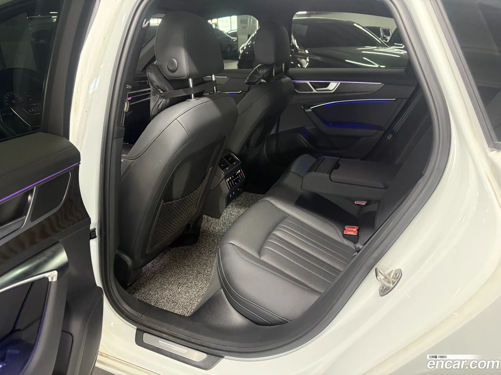 Audi A6 2023 — 19