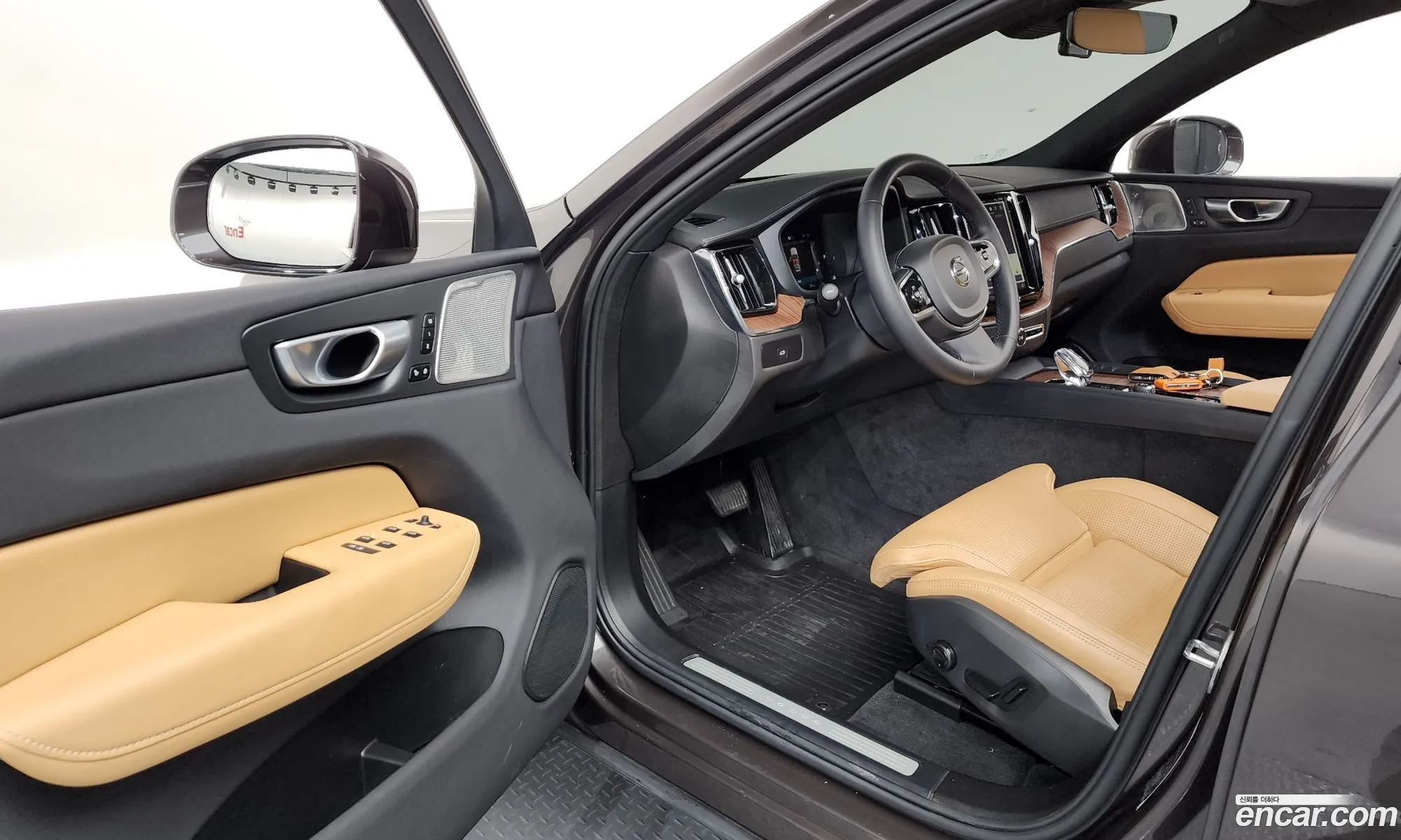 Volvo XC60 2024 LYVUZ0620RB809577 — 13