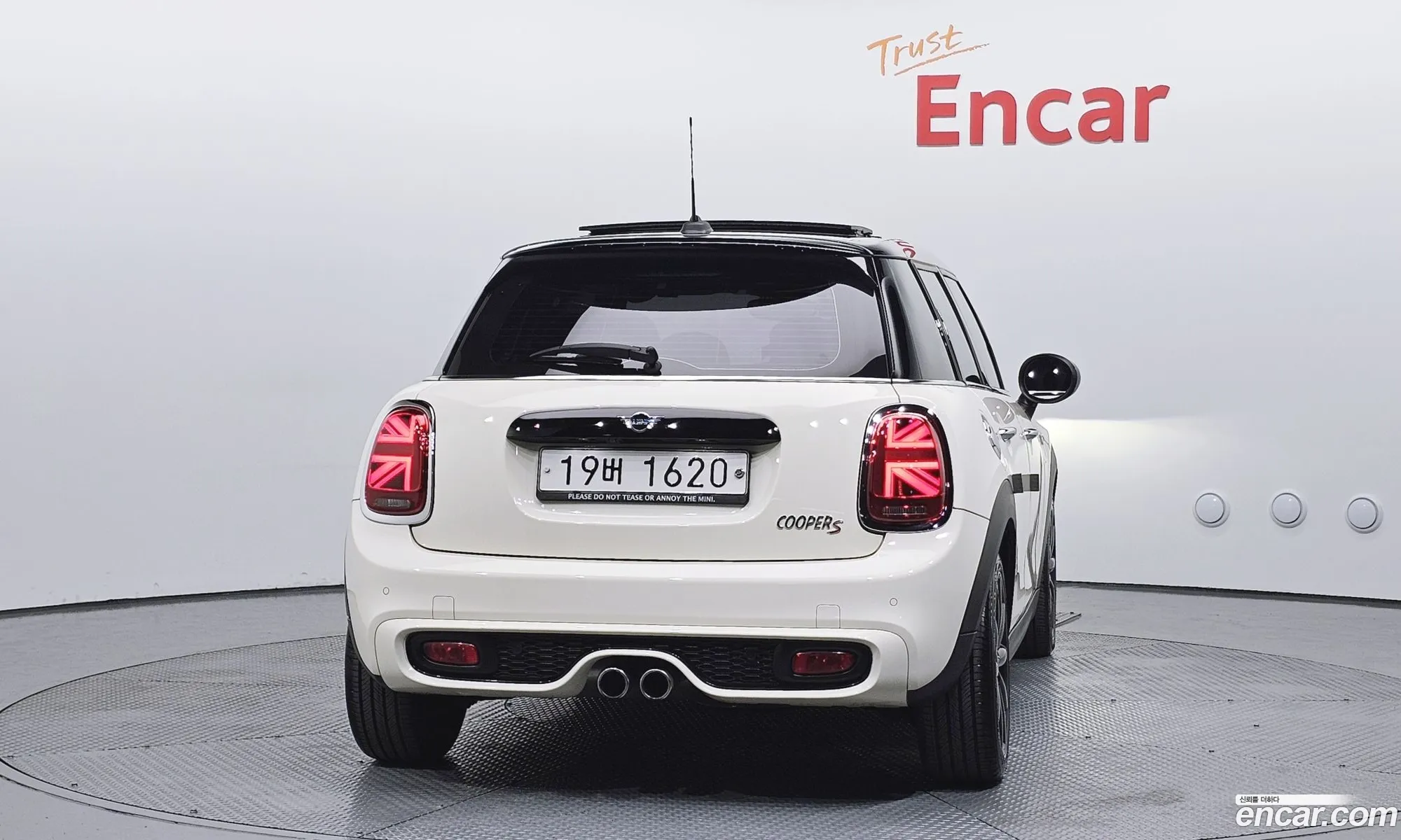 Mini Cooper S 2018 WMWXU3104K2D47003 — 2