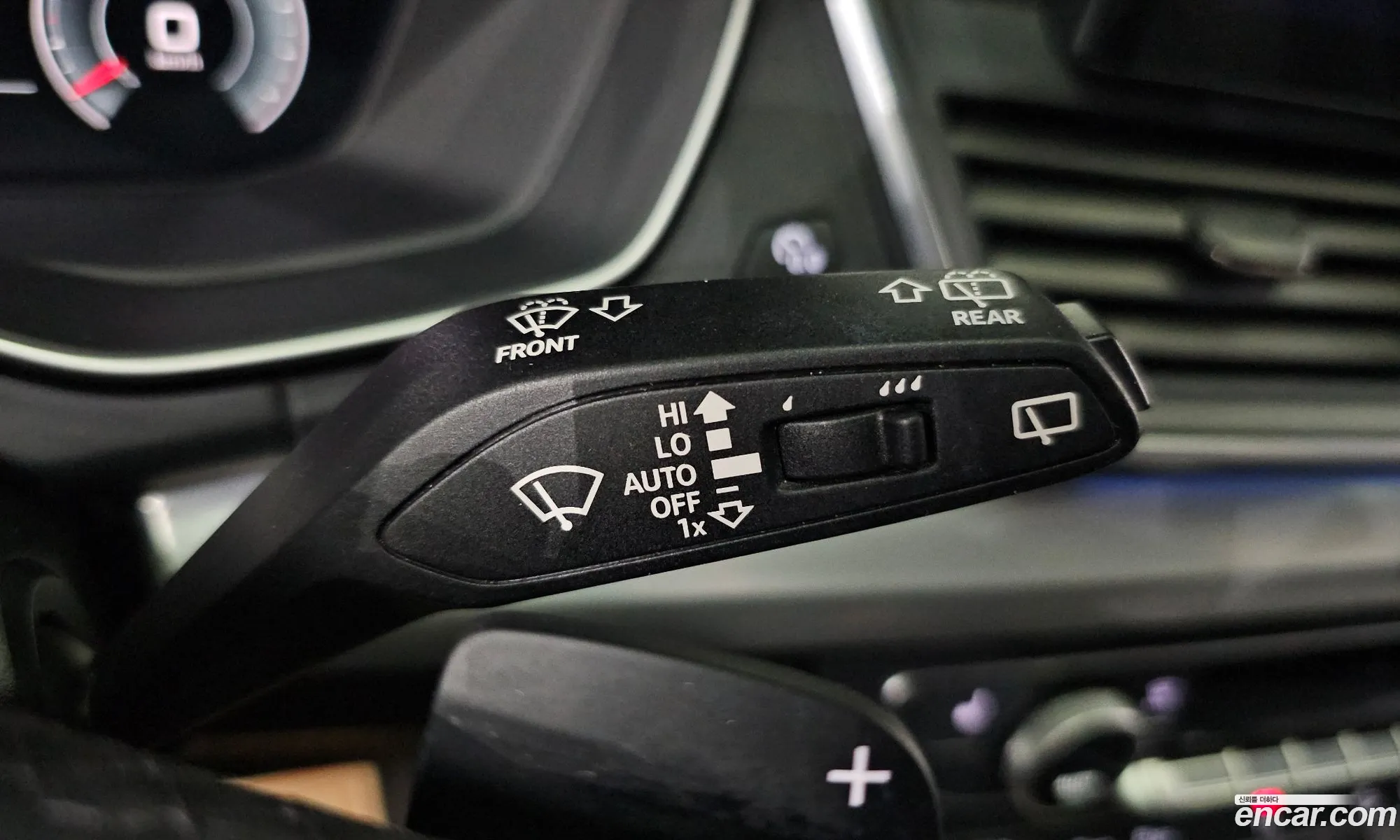Audi Q5 2022 WAUZZZFY1N2048839 — 4