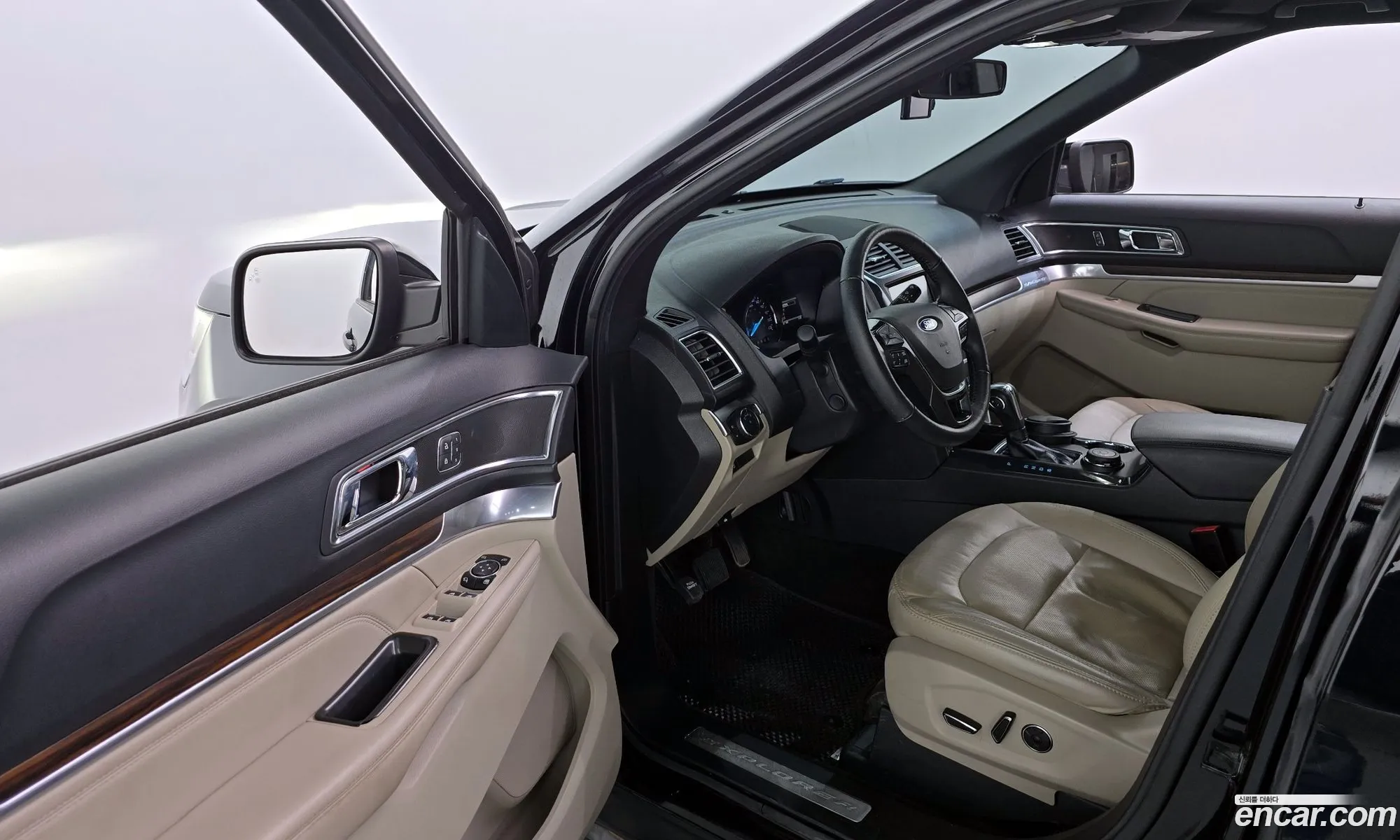 Ford Explorer 2018 — 4
