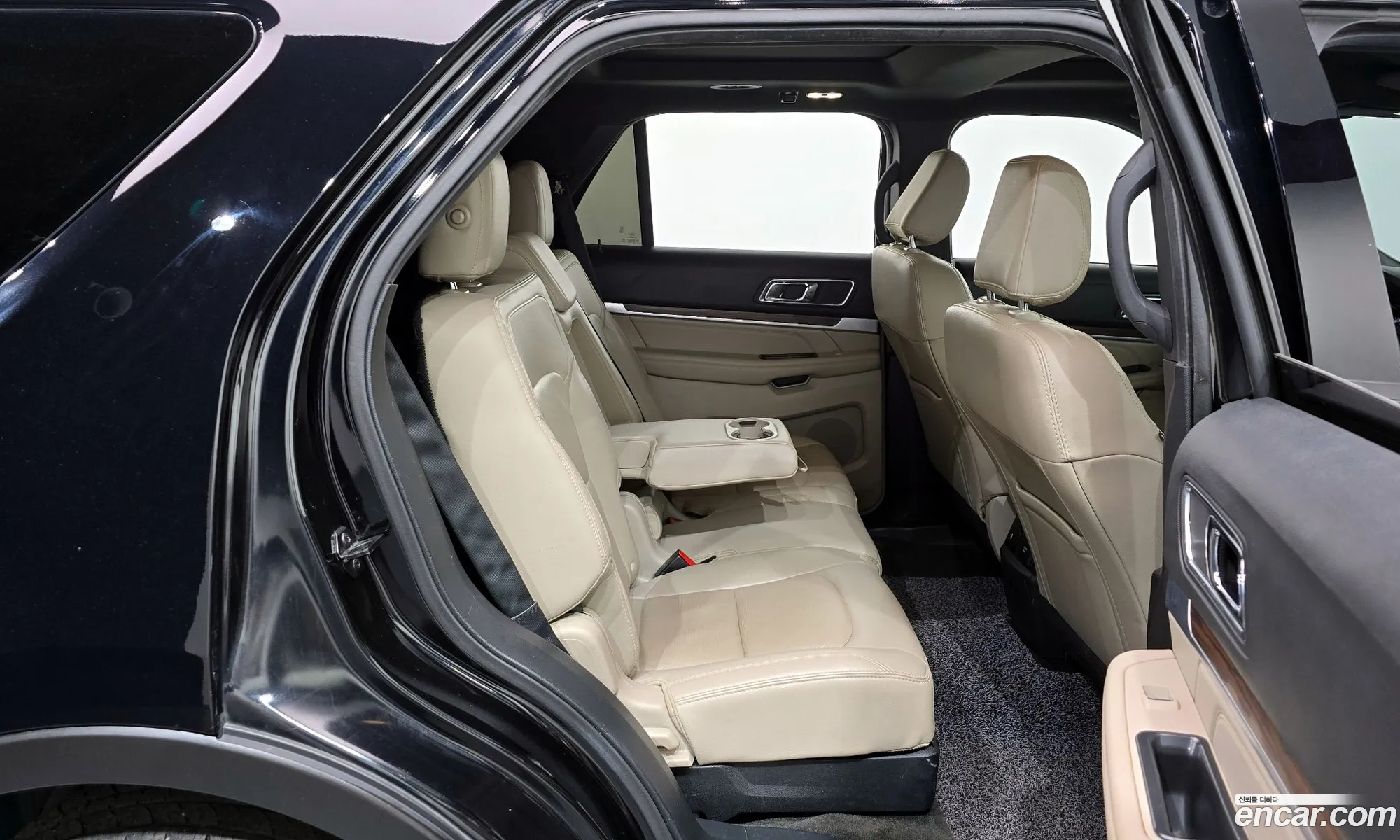 Ford Explorer 2018 — 13