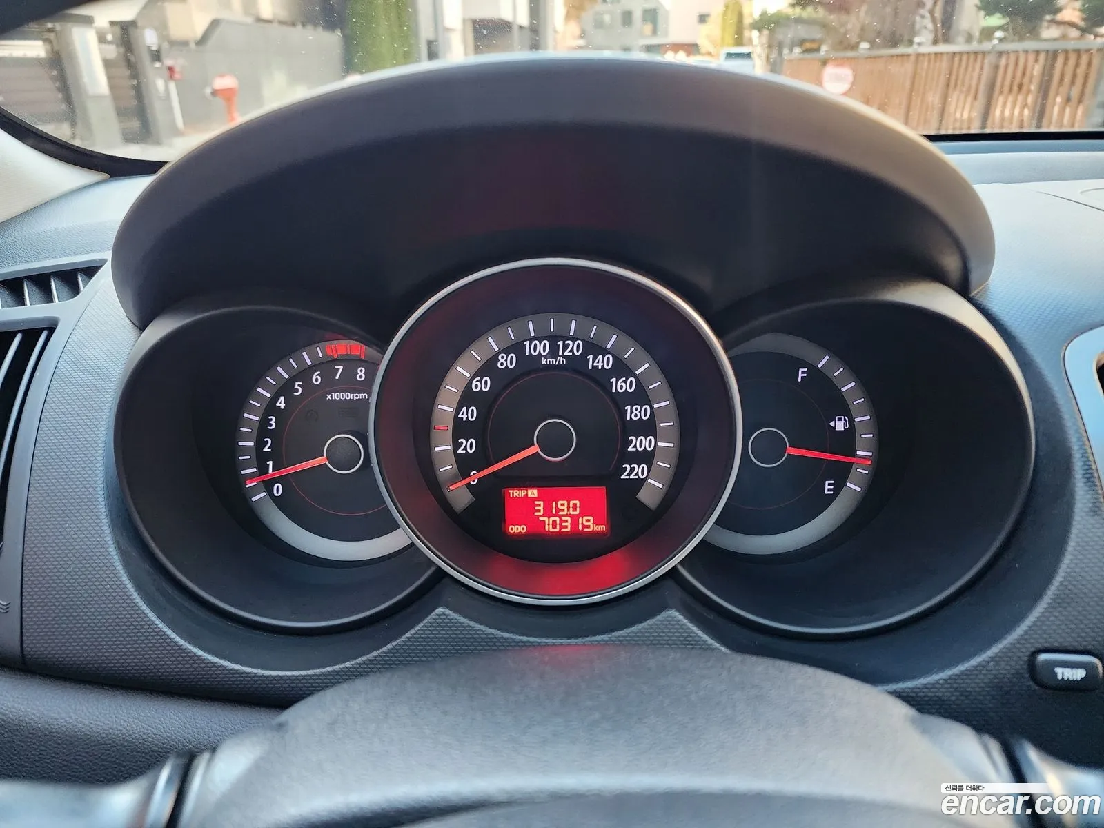 Kia Forte Hatchback 2011 — 14